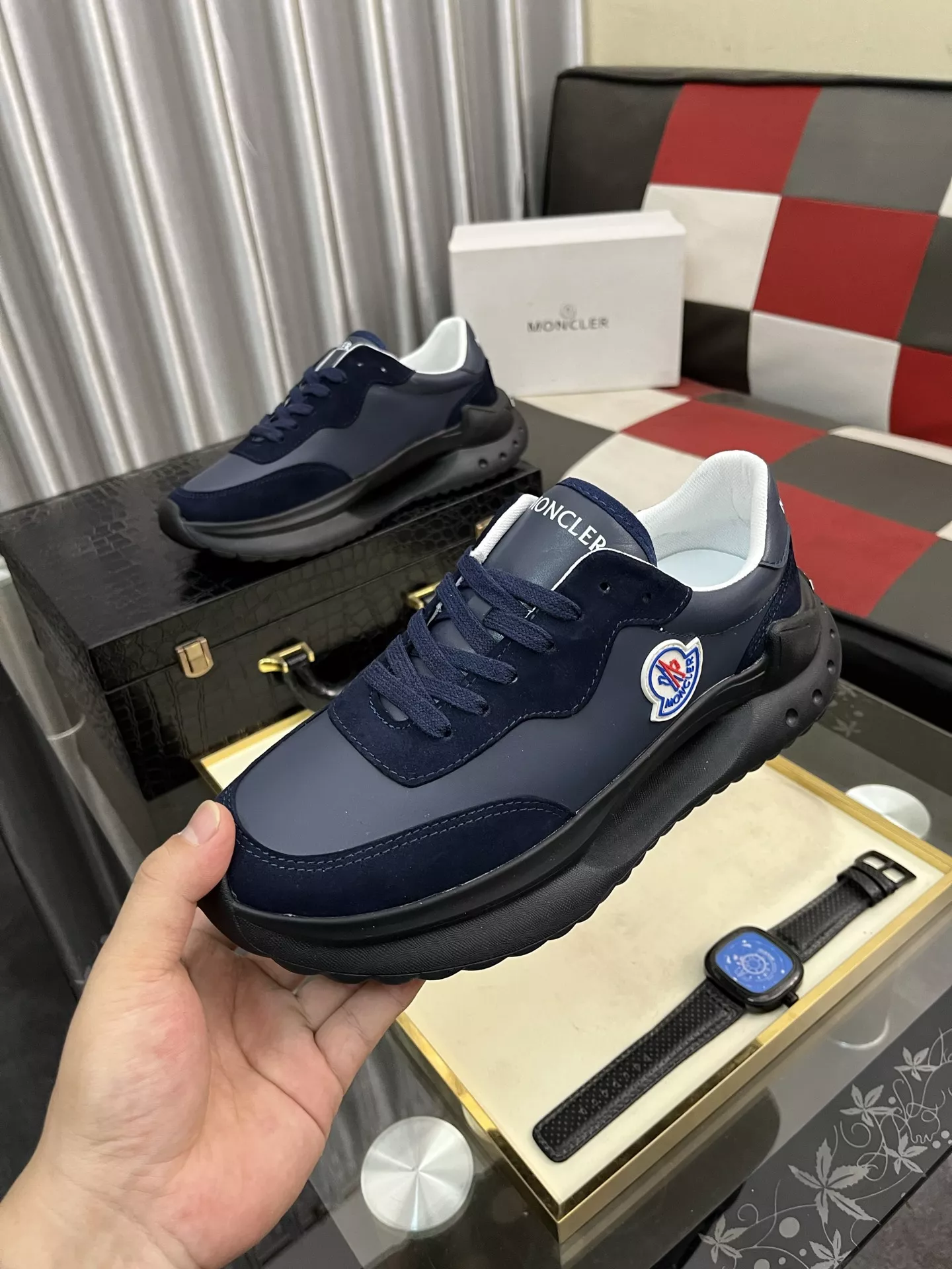 Moncler Casual Shoes For Men Minimalist 2511