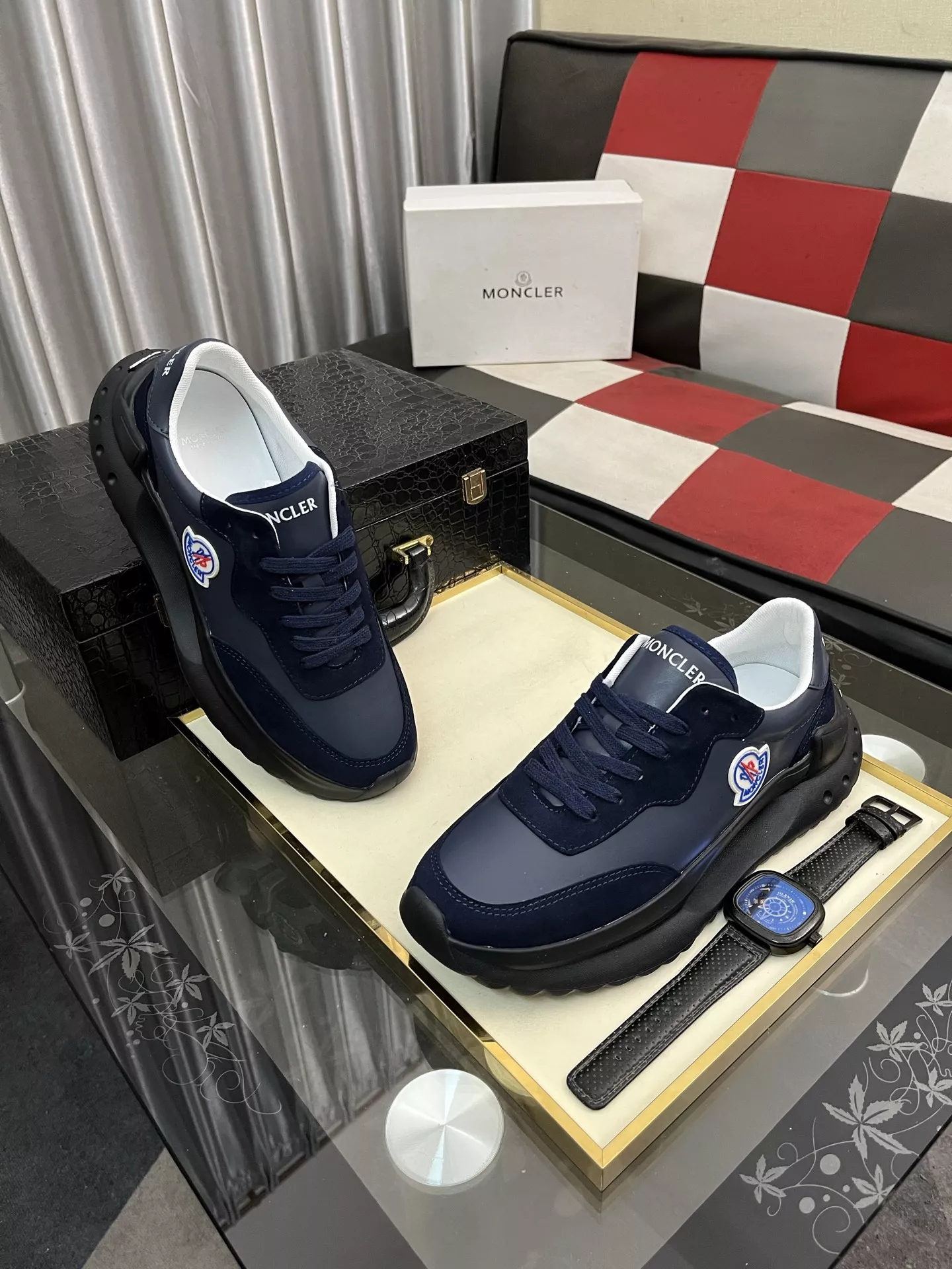 Moncler Casual Shoes For Men Minimalist 2511