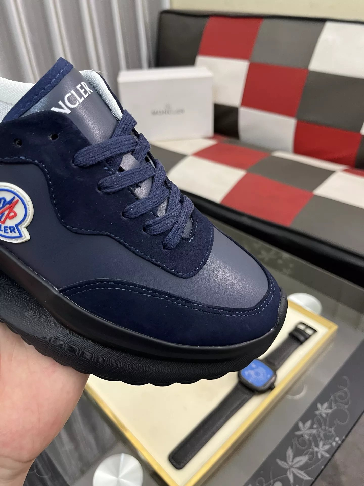 Moncler Casual Shoes For Men Minimalist 2511