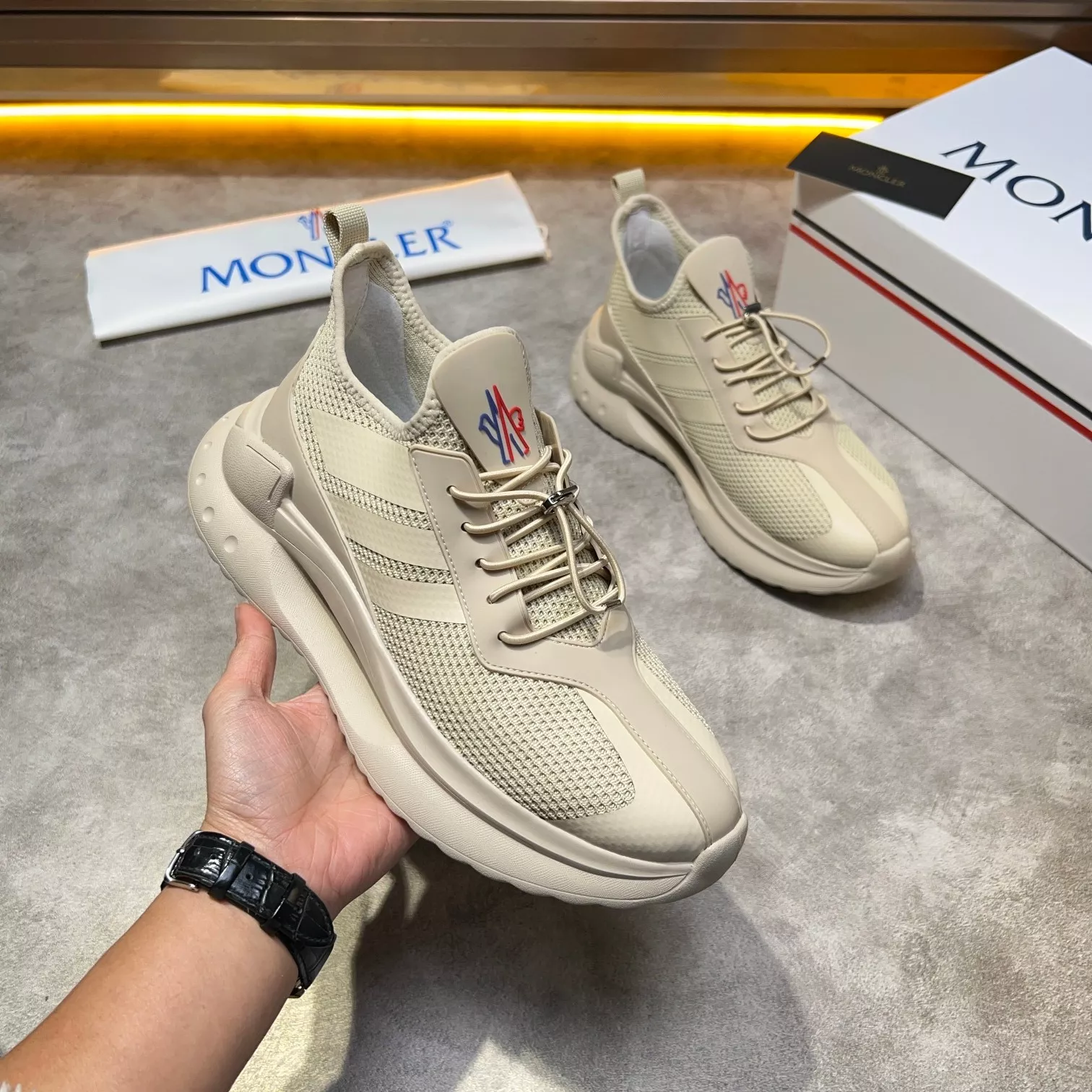 Moncler Casual Shoes For Men Minimalist 7271