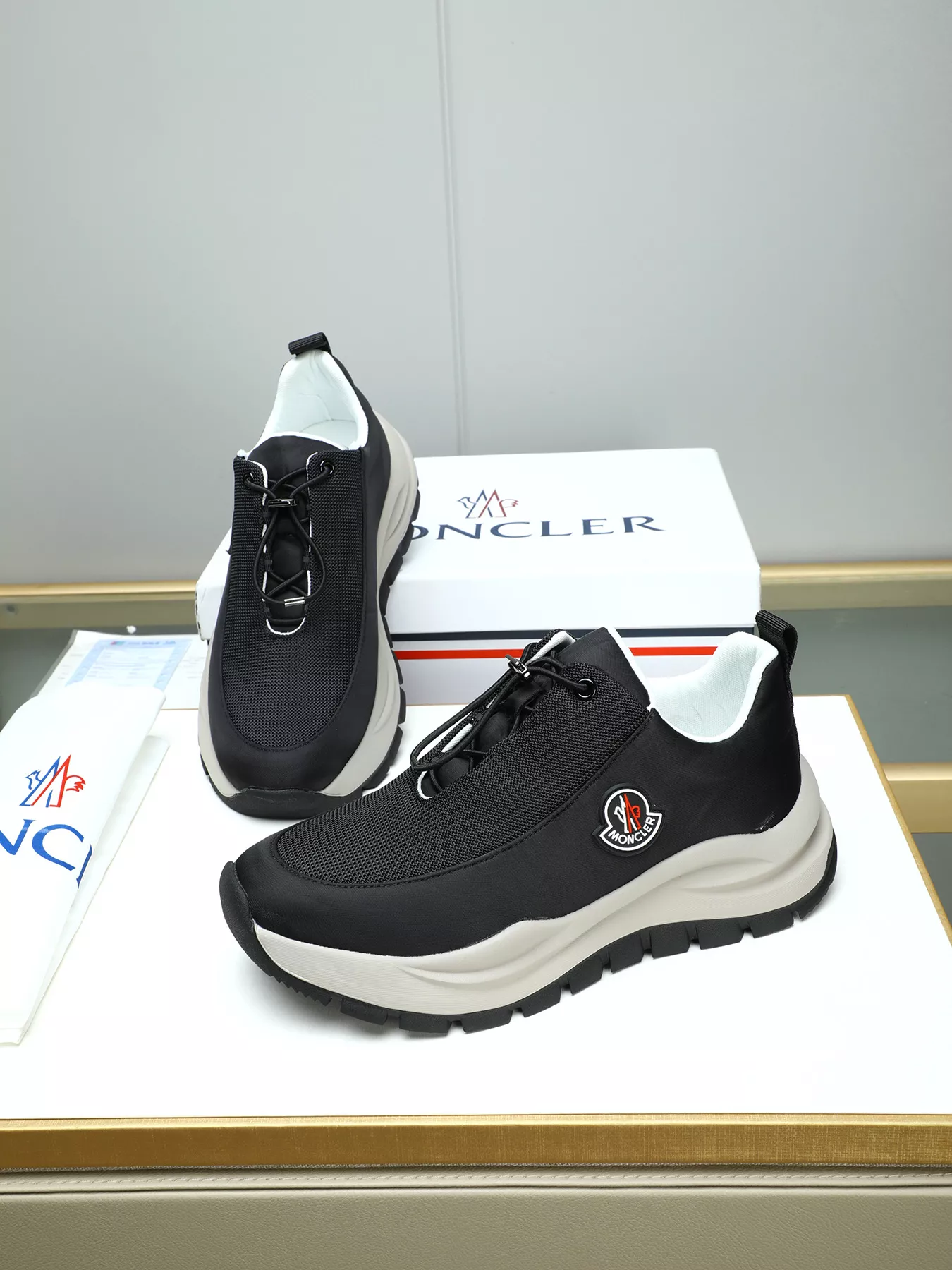 Moncler Casual Shoes For Men ModernLook 8434
