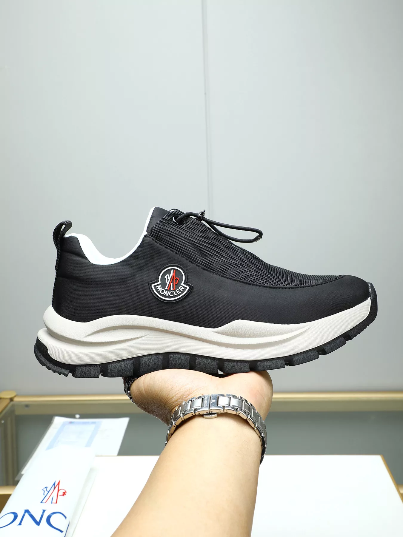Moncler Casual Shoes For Men ModernLook 8434