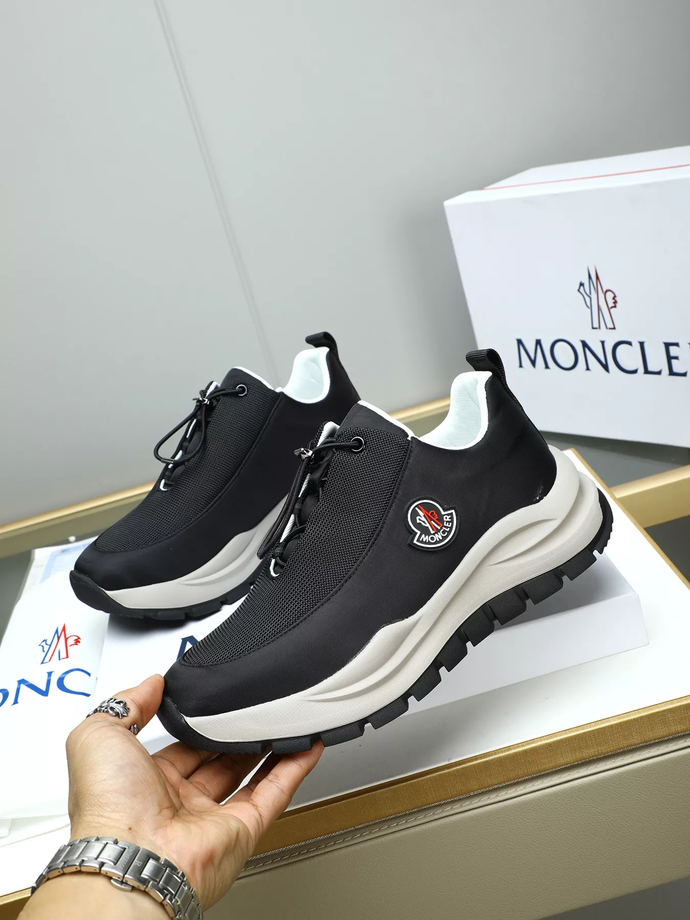 Moncler Casual Shoes For Men ModernLook 8434