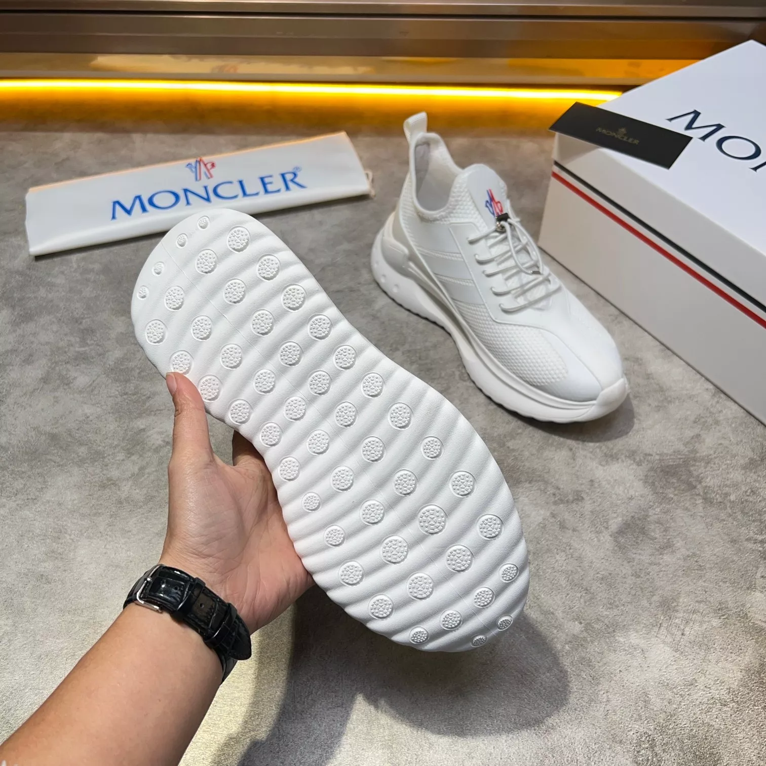 Moncler Casual Shoes For Men ModernLook 9588