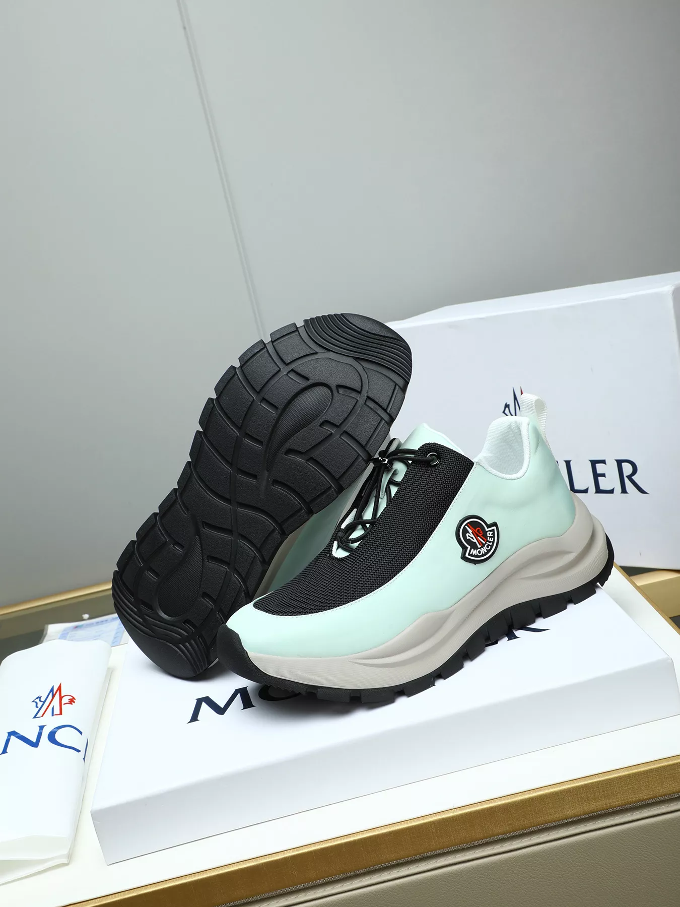 Moncler Casual Shoes For Men SmartChoice 5667