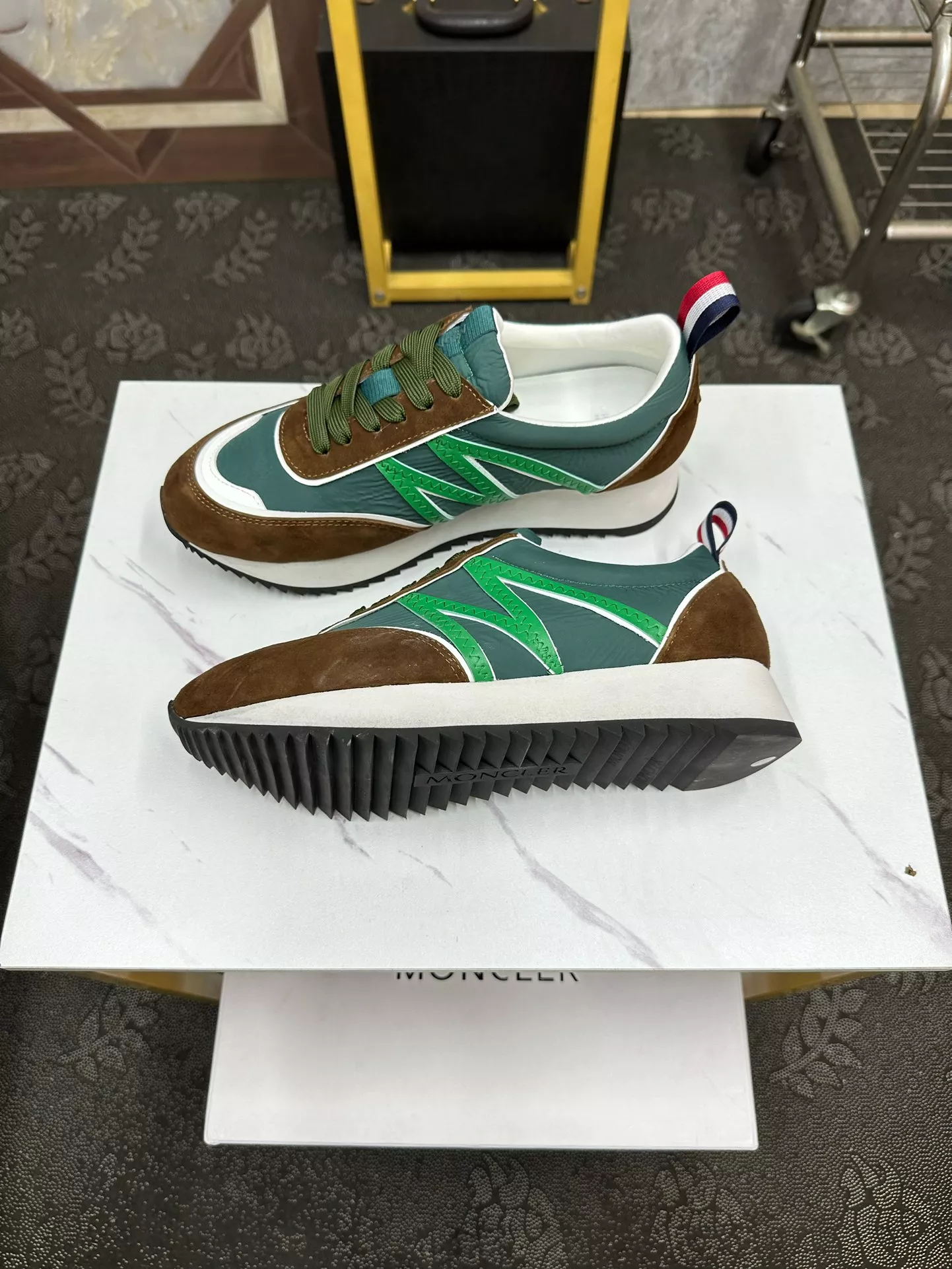 Moncler Casual Shoes For Men SportInspired 6209