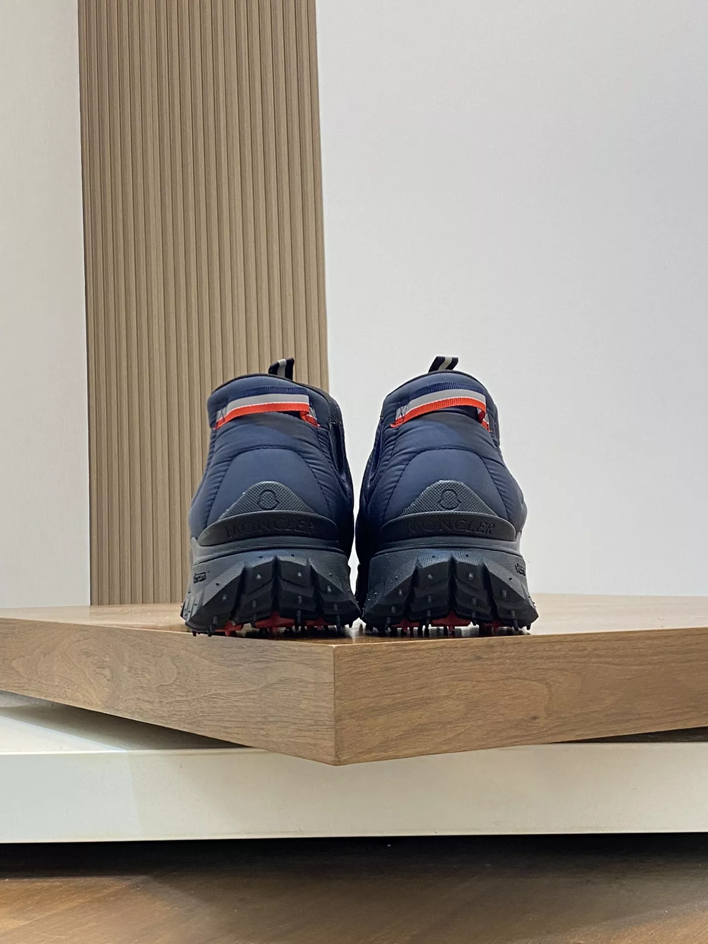 Moncler Casual Shoes For Men StreetReady 6800