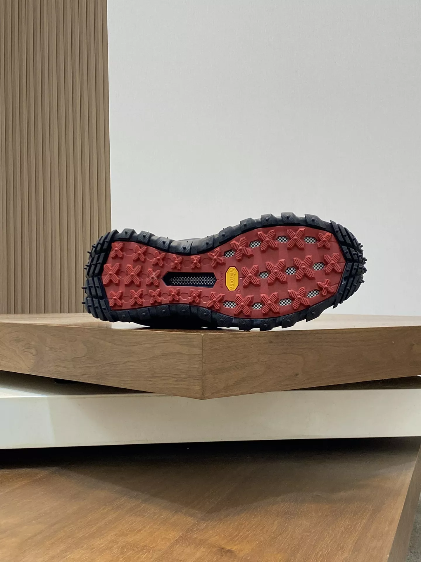 Moncler Casual Shoes For Men StreetReady 6800
