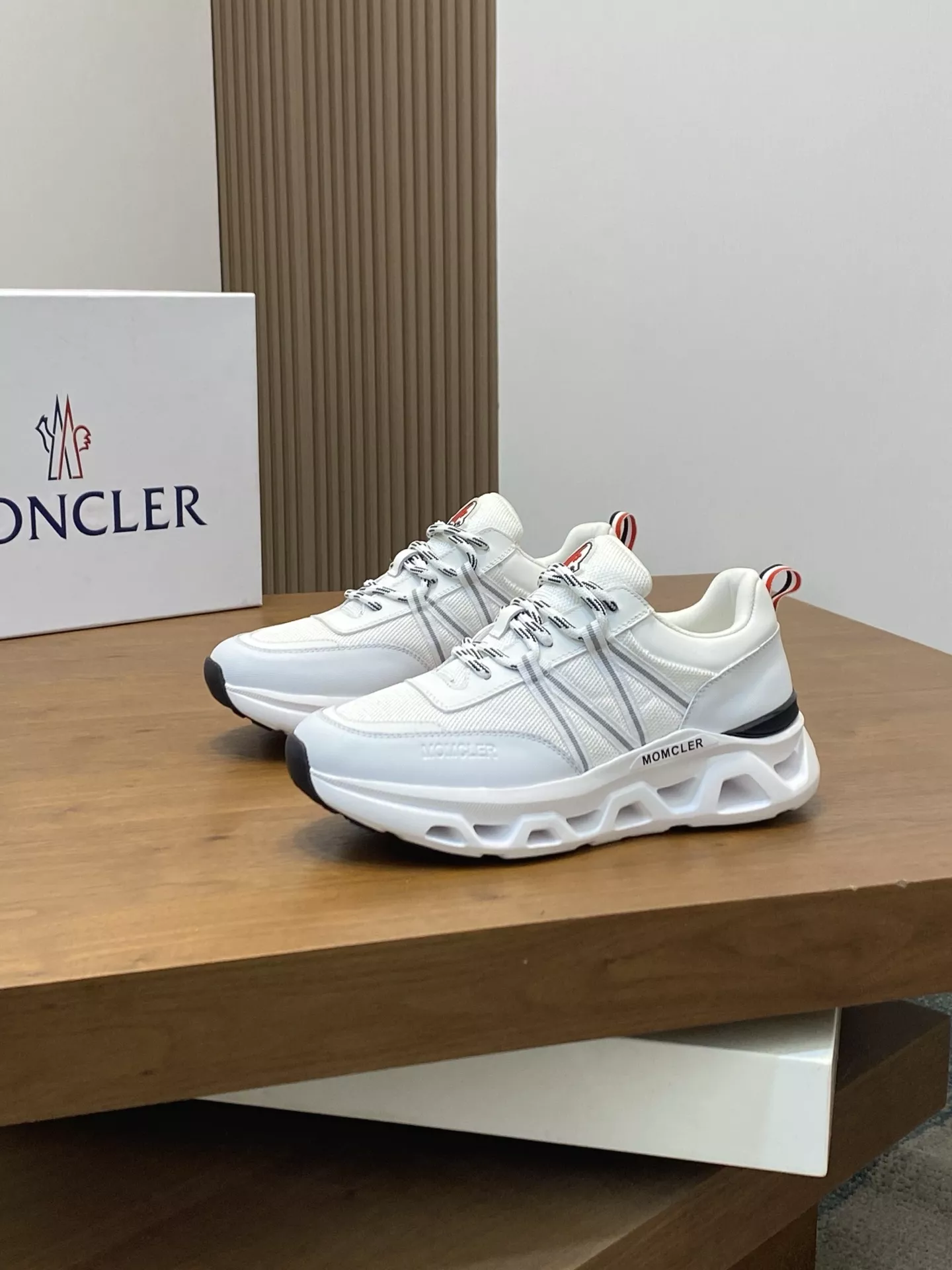 Moncler Casual Shoes For Men StreetReady 7271