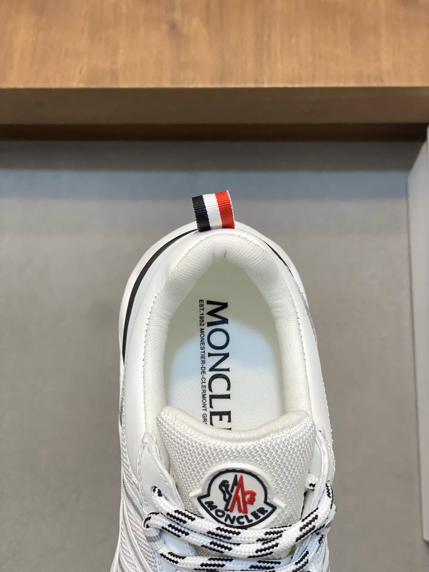 Moncler Casual Shoes For Men StreetReady 7271