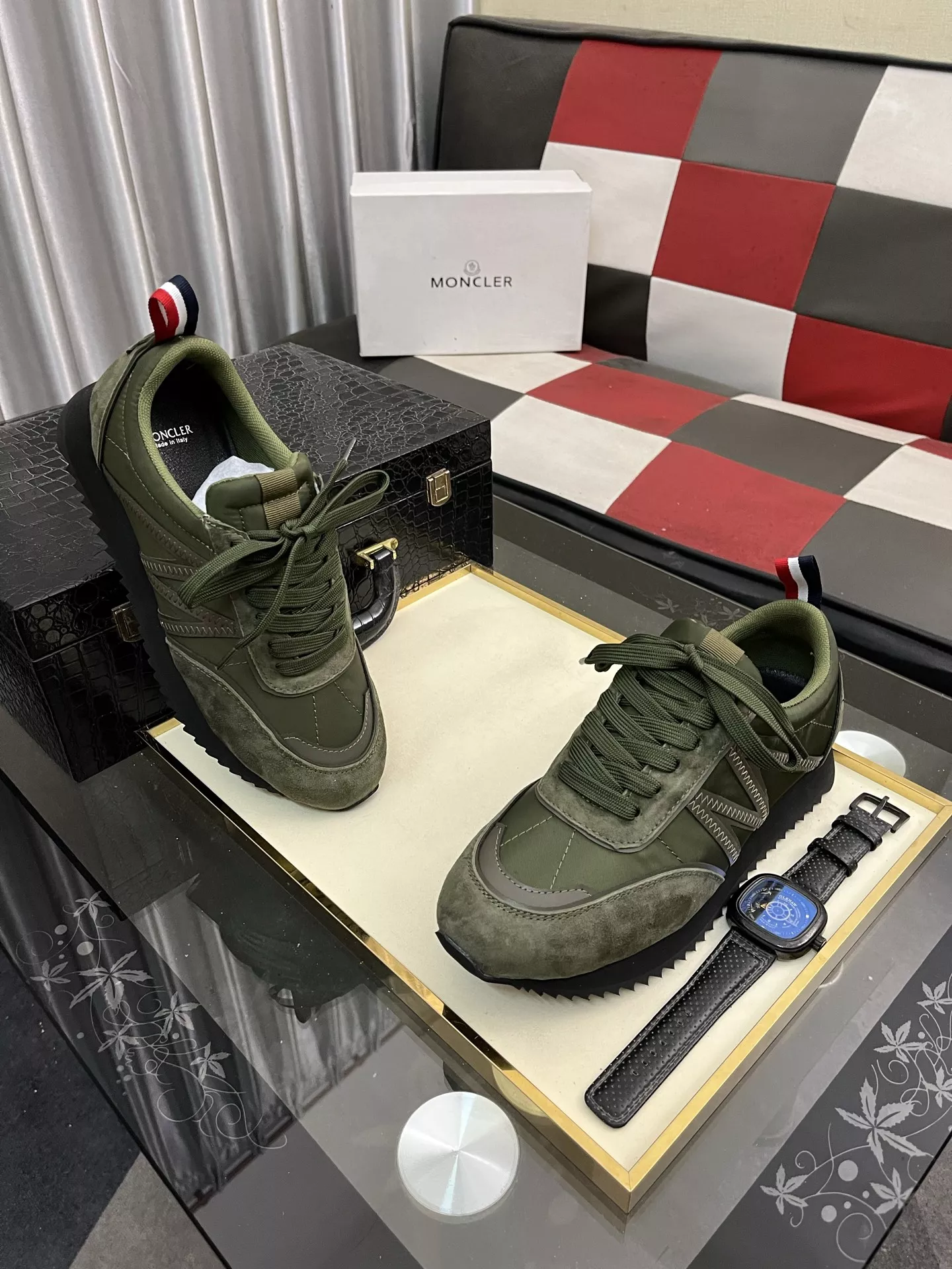 Moncler Casual Shoes For Men Trendsetting 3740