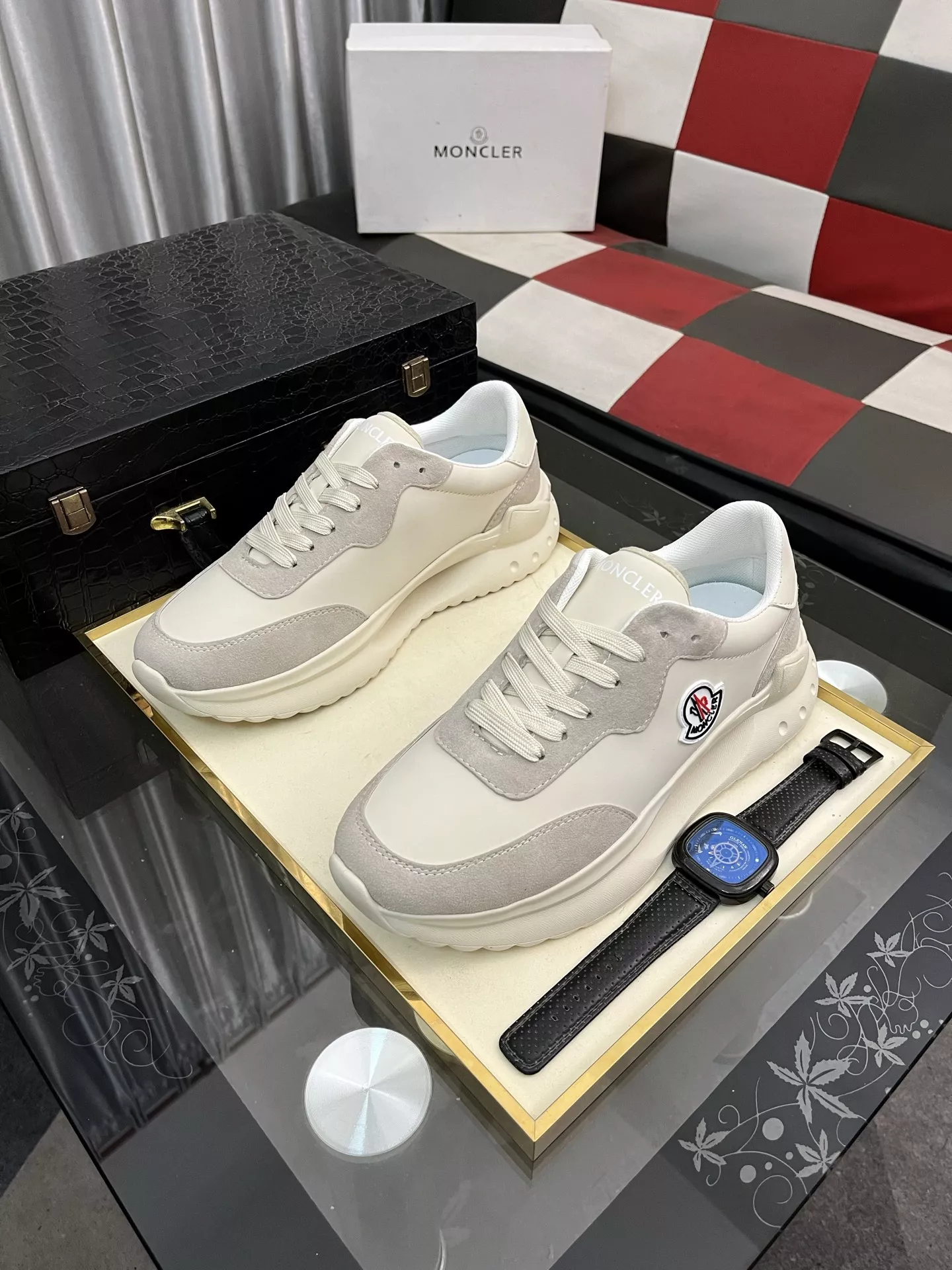 Moncler Casual Shoes For Men Versatile 1637