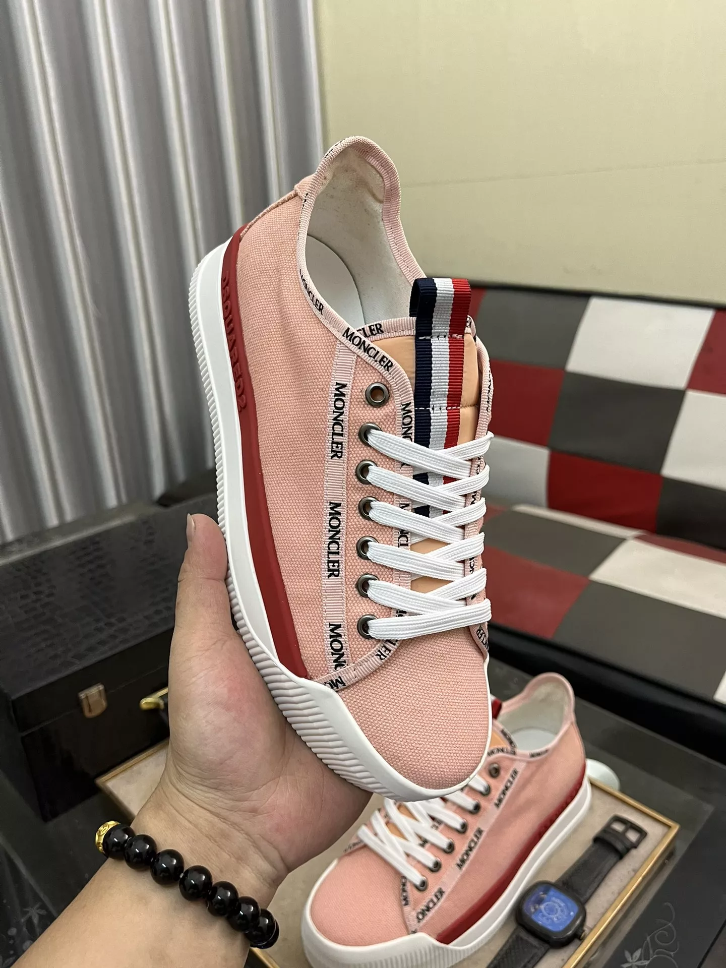 Moncler Casual Shoes For Women Bright 2736
