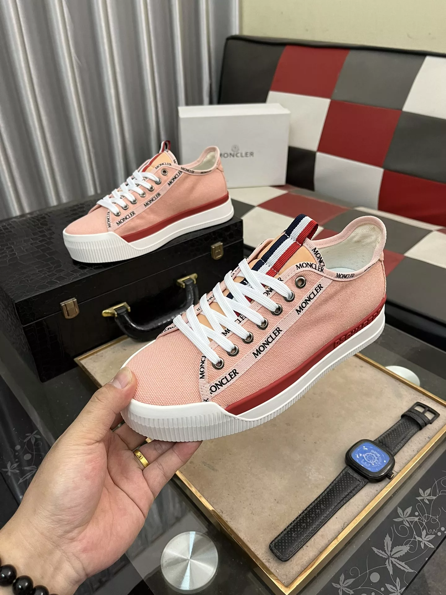 Moncler Casual Shoes For Women Bright 2736