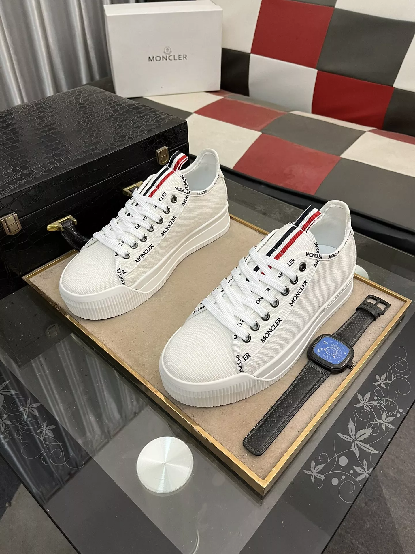 Moncler Casual Shoes For Women Classic 2270