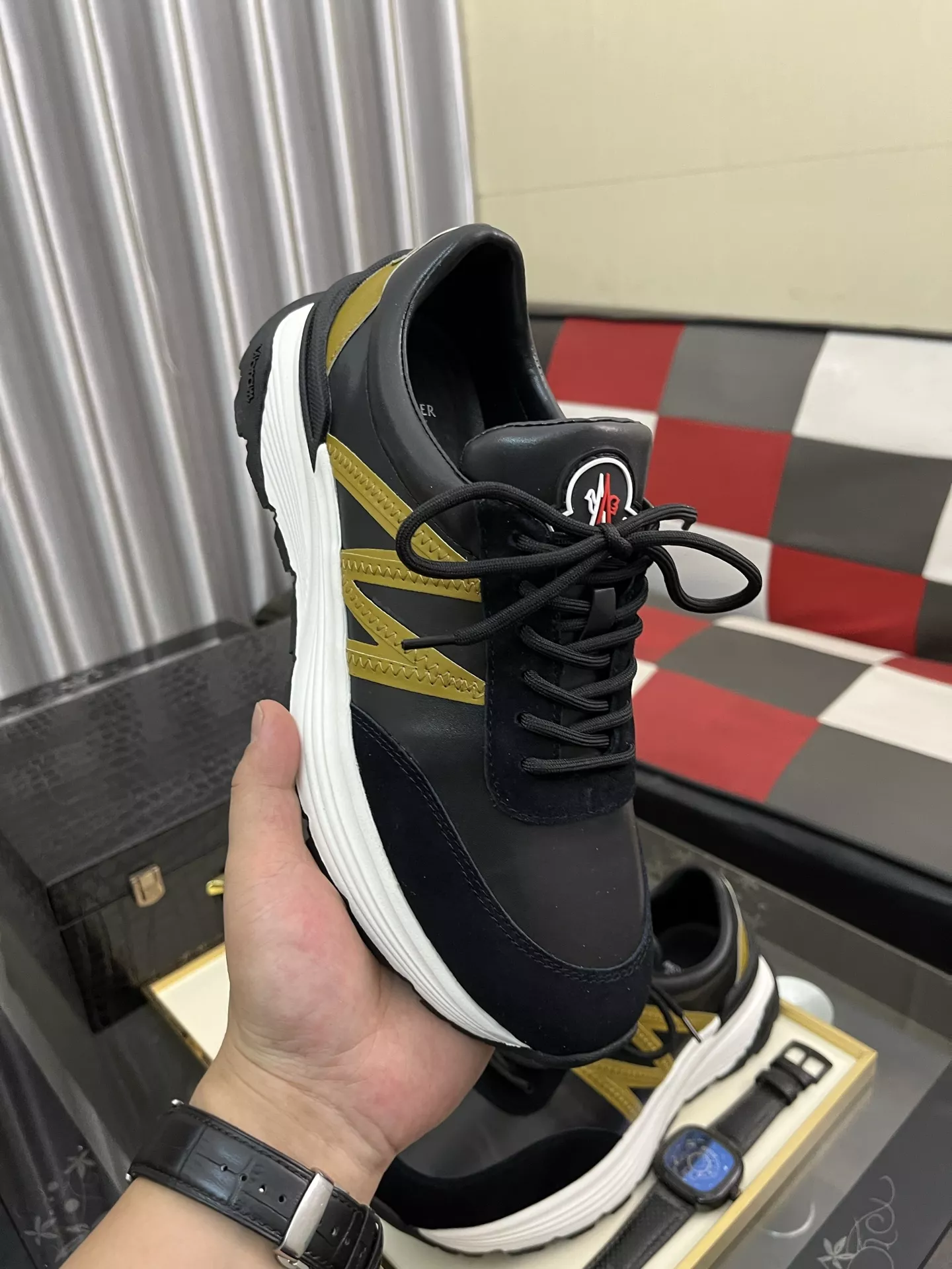 Moncler Casual Shoes For Women Practical 2821