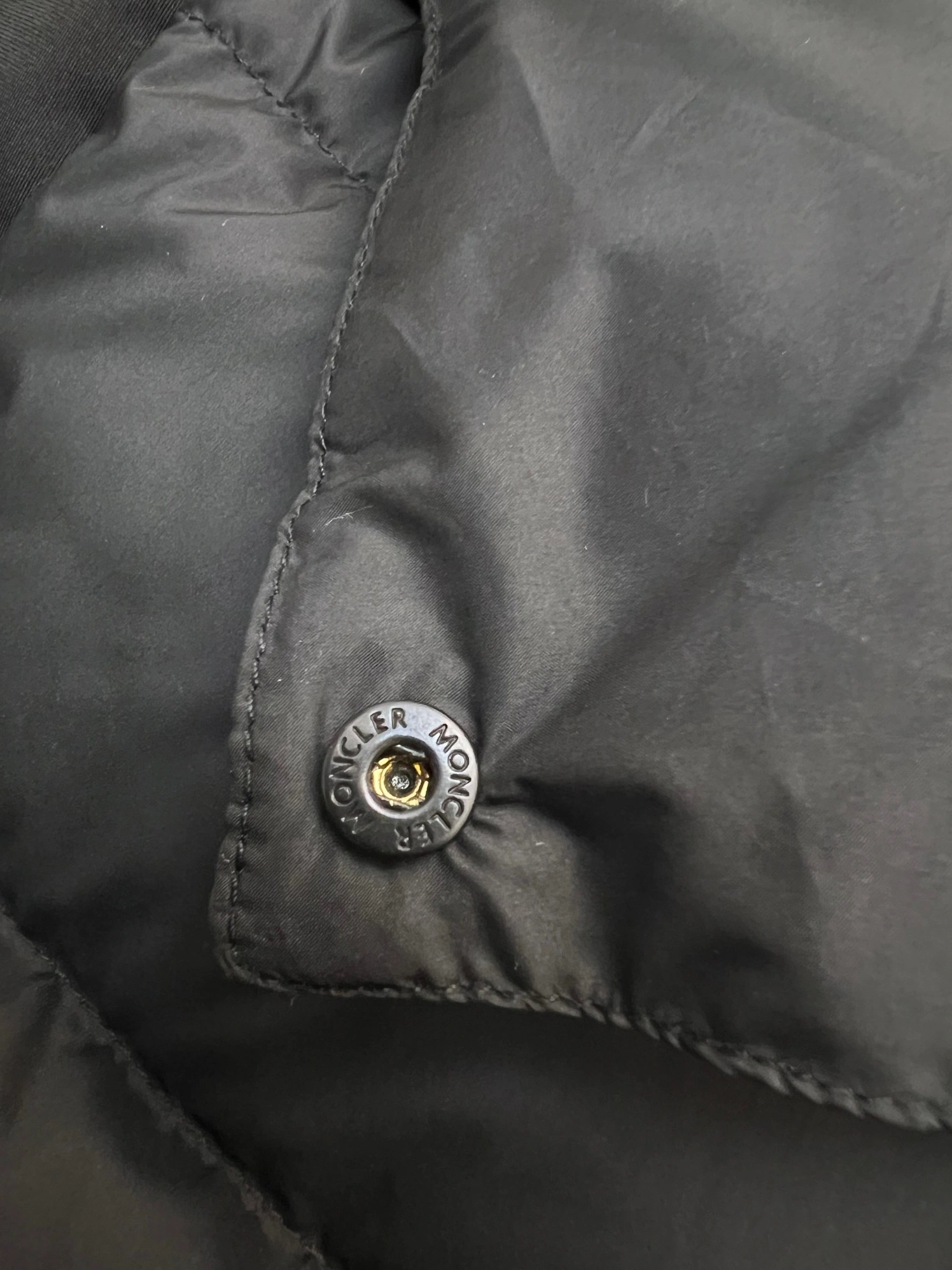 Moncler Down Feather Coat Long Sleeved For Men AllSeason 3851