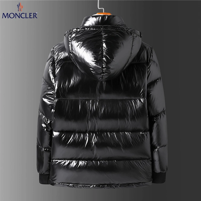 Moncler Down Feather Coat Long Sleeved For Men Classic 6069