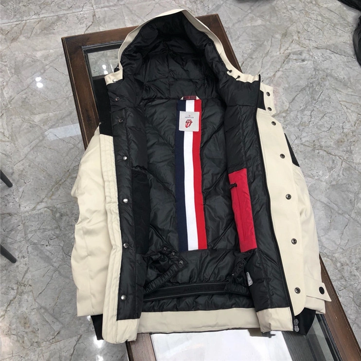 Moncler Down Feather Coat Long Sleeved For Men Compact 9483