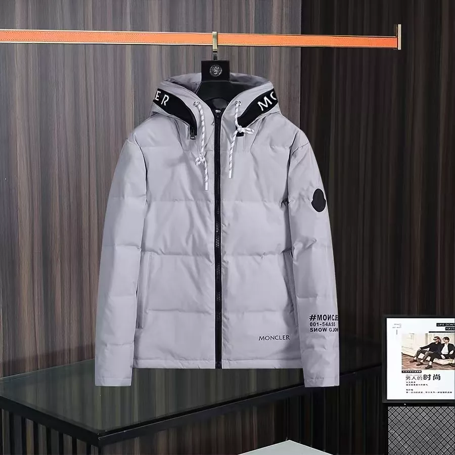 Moncler Down Feather Coat Long Sleeved For Men Efficient 7092