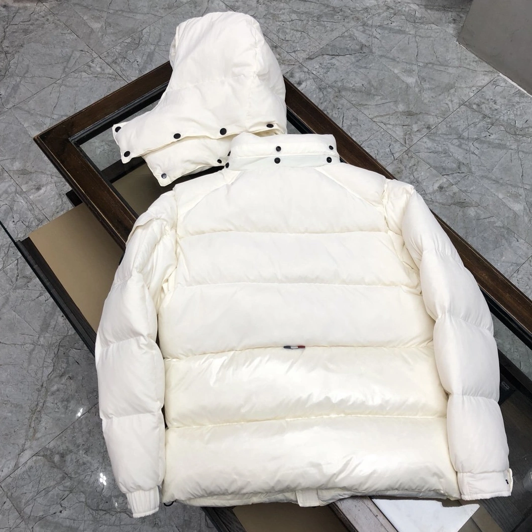 Moncler Down Feather Coat Long Sleeved For Men NewStyle 8447