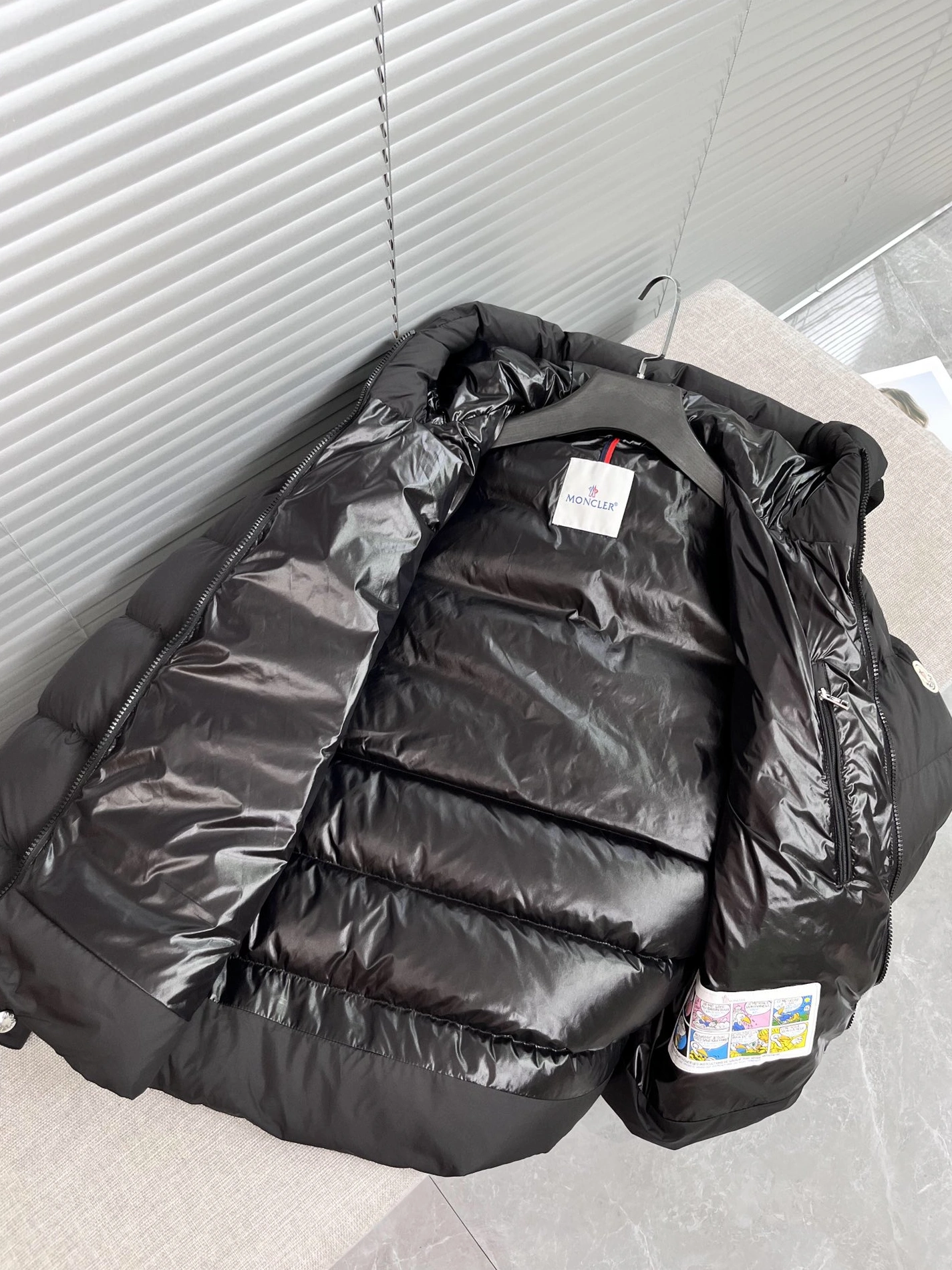 Moncler Down Feather Coat Long Sleeved For Men StreetReady 8386