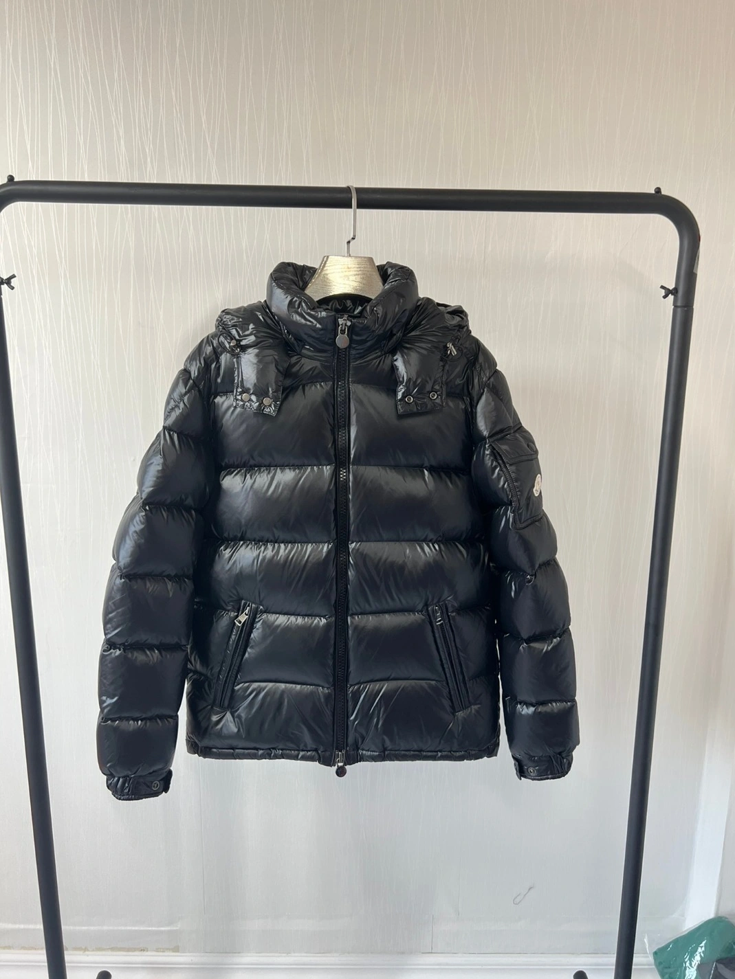 Moncler Down Feather Coat Long Sleeved For Unisex AllSeason 1715