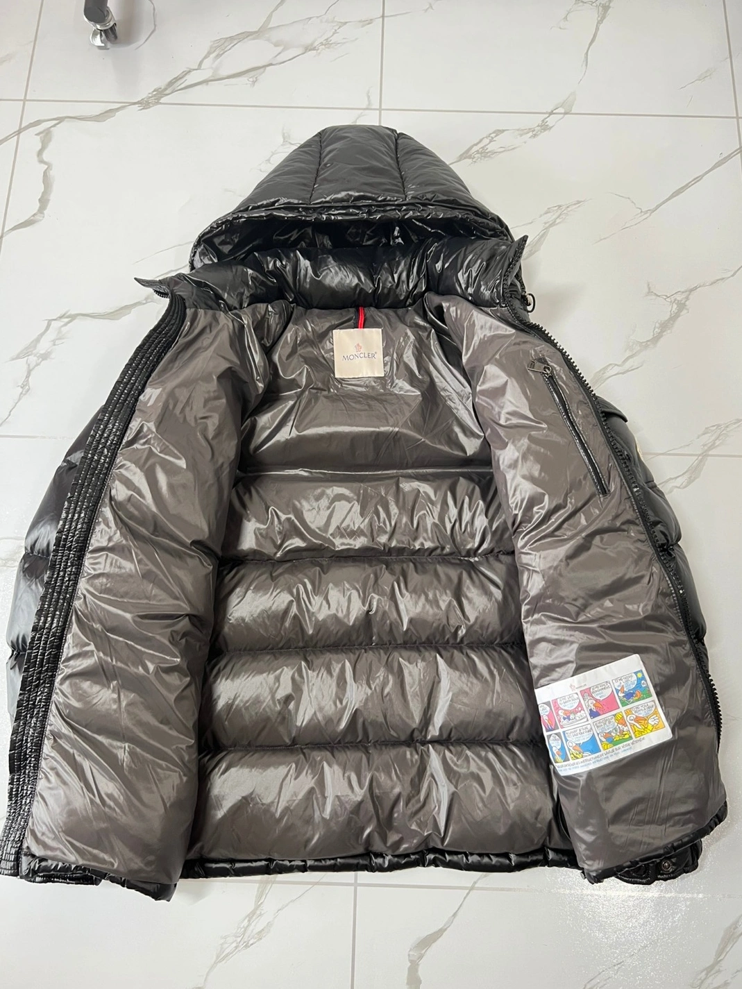 Moncler Down Feather Coat Long Sleeved For Unisex AllSeason 1715
