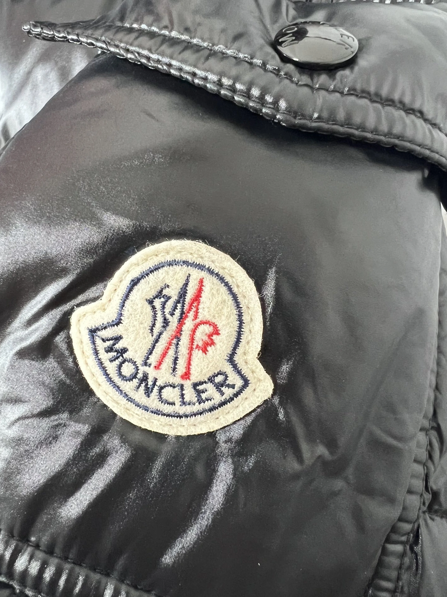 Moncler Down Feather Coat Long Sleeved For Unisex AllSeason 1715