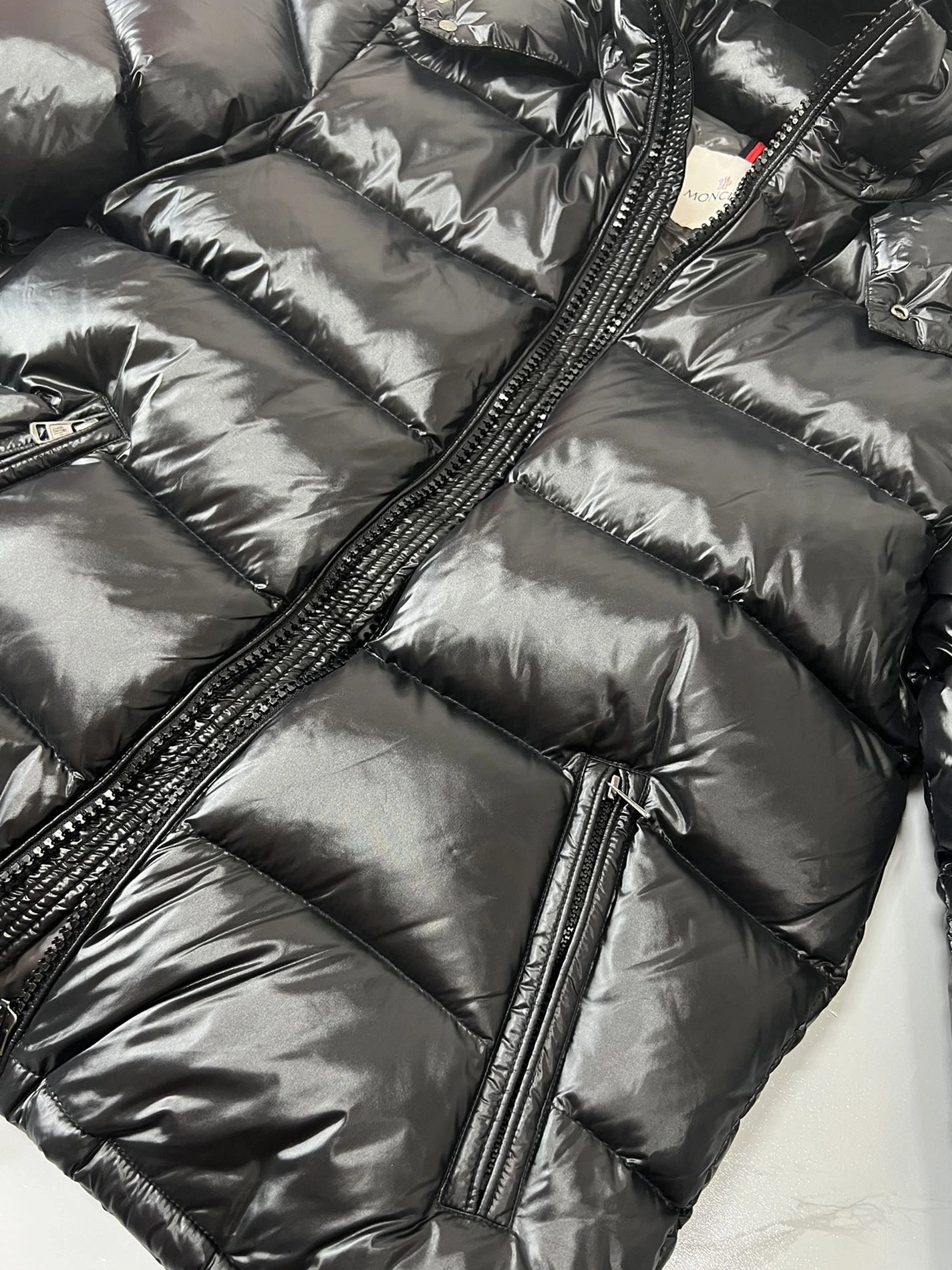 Moncler Down Feather Coat Long Sleeved For Unisex AllSeason 1715