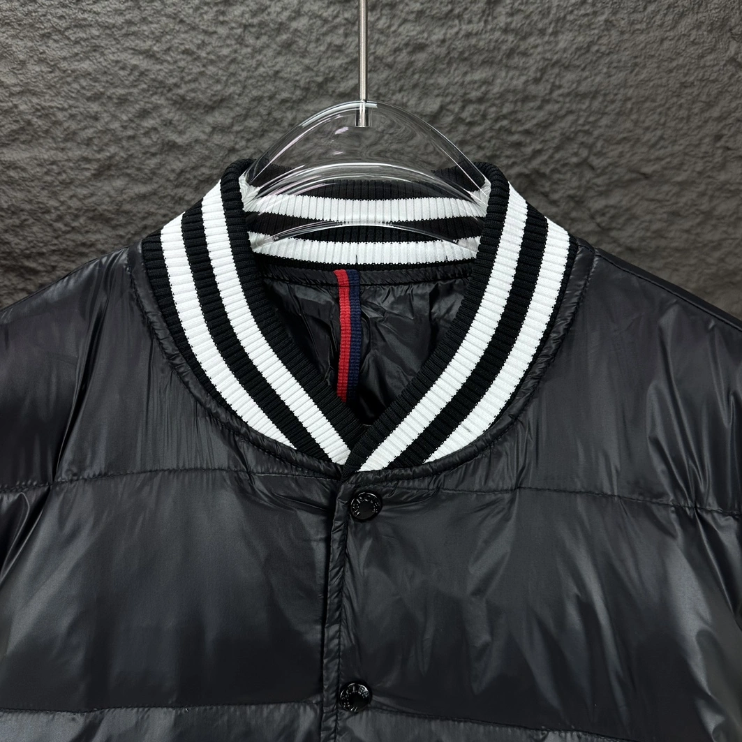 Moncler Down Feather Coat Long Sleeved For Unisex Comfortable 3663