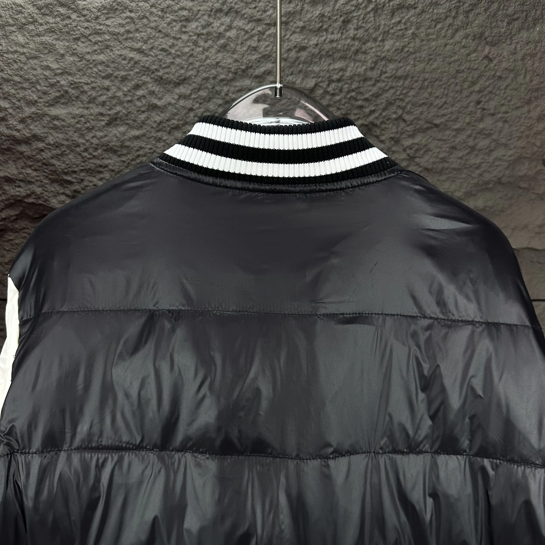 Moncler Down Feather Coat Long Sleeved For Unisex Comfortable 3663