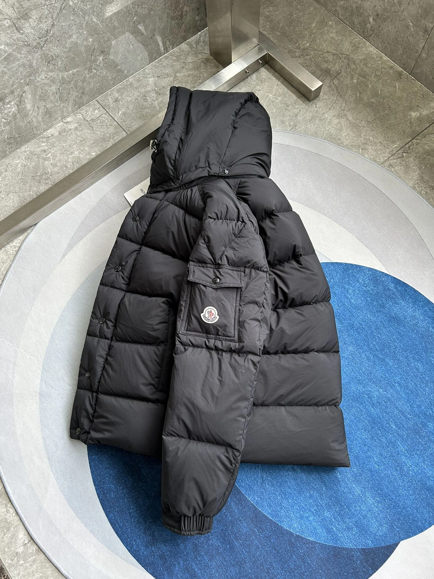 Moncler Down Feather Coat Long Sleeved For Unisex Elegant 4673