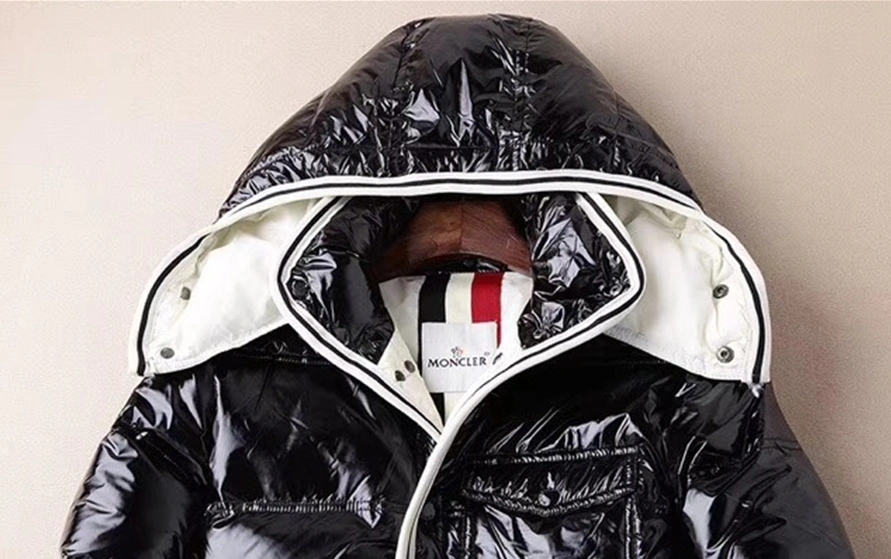 Moncler Down Feather Coat Long Sleeved For Unisex GoAnywhere 7506