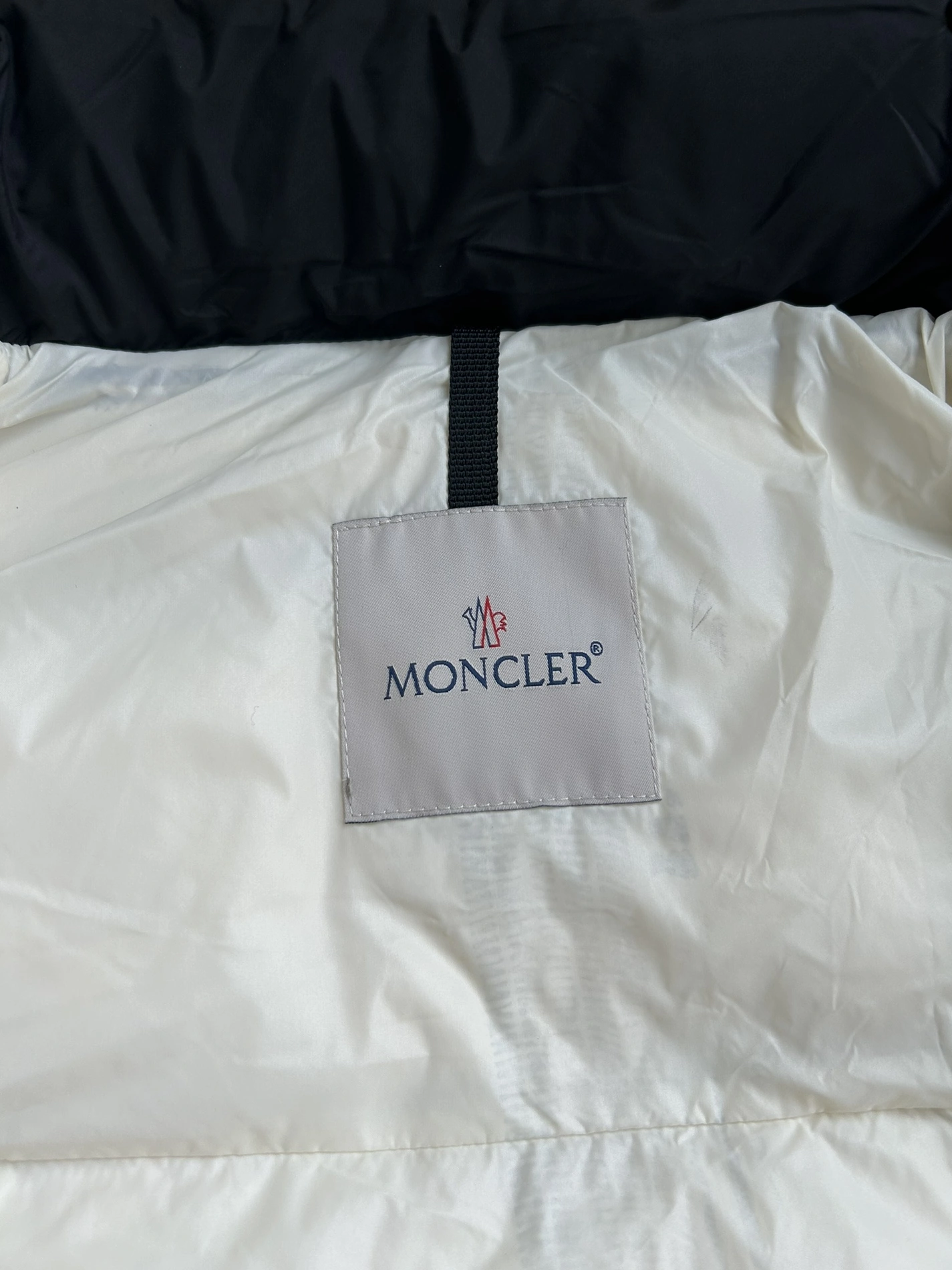 Moncler Down Feather Coat Long Sleeved For Unisex ModernLook 243