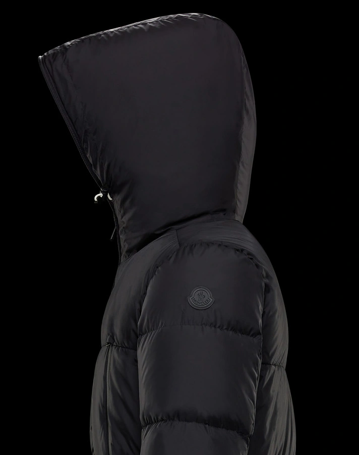 Moncler Down Feather Coat Long Sleeved For Unisex Resilient 9844