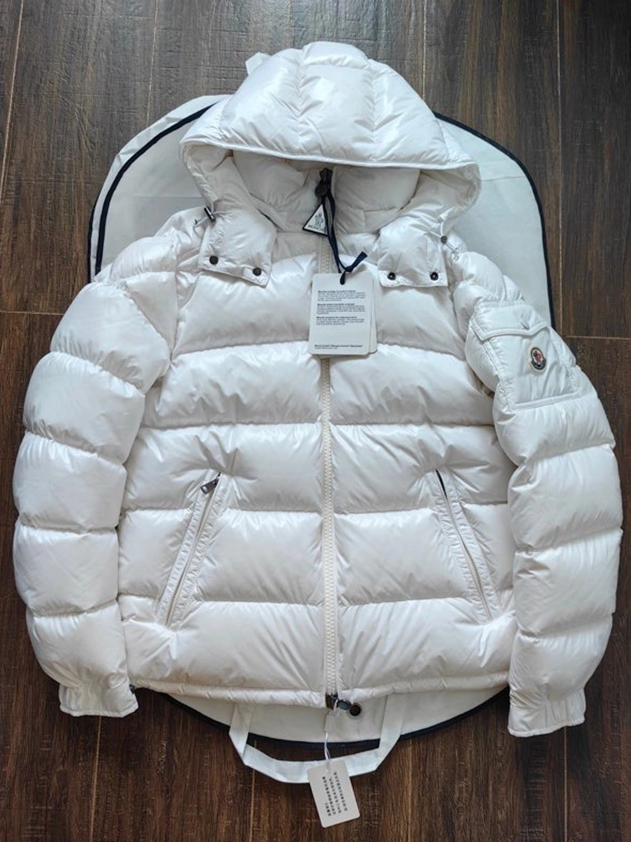 Moncler Down Feather Coat Long Sleeved For Unisex Timeless 4819