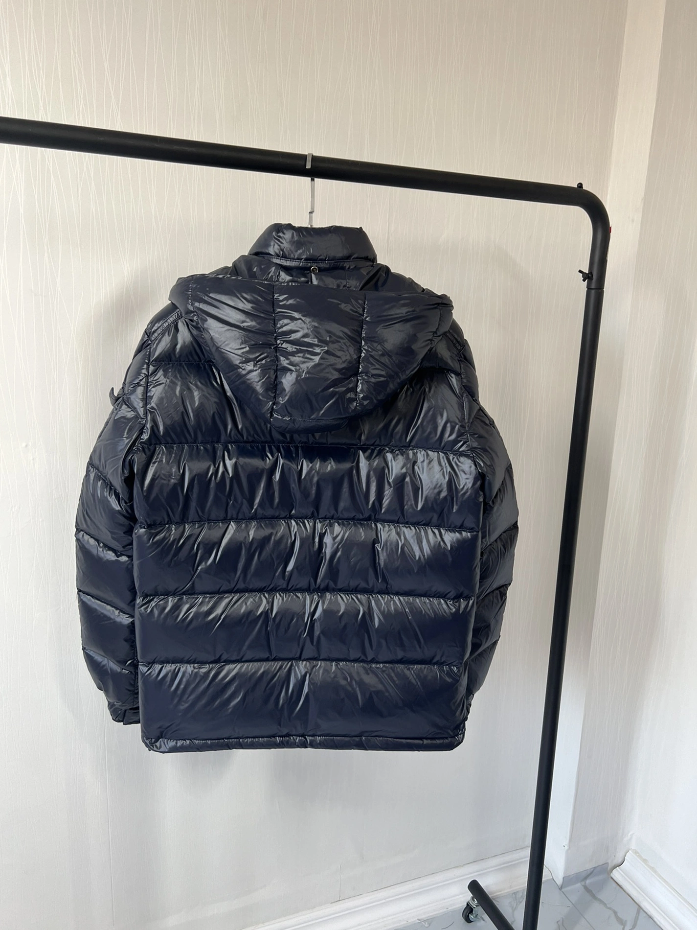 Moncler Down Feather Coat Long Sleeved For Unisex UrbanStyle 4539