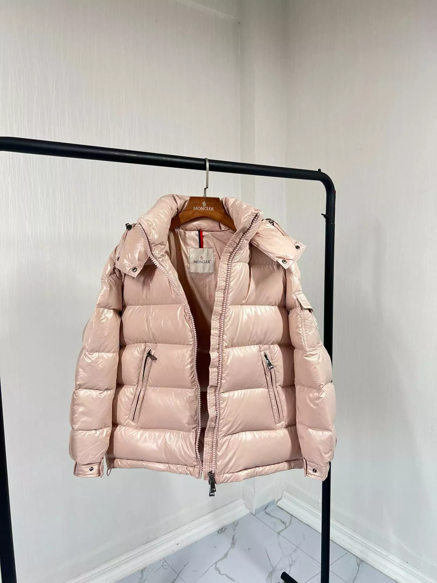 Moncler Down Feather Coat Long Sleeved For Women AllSeason 2162