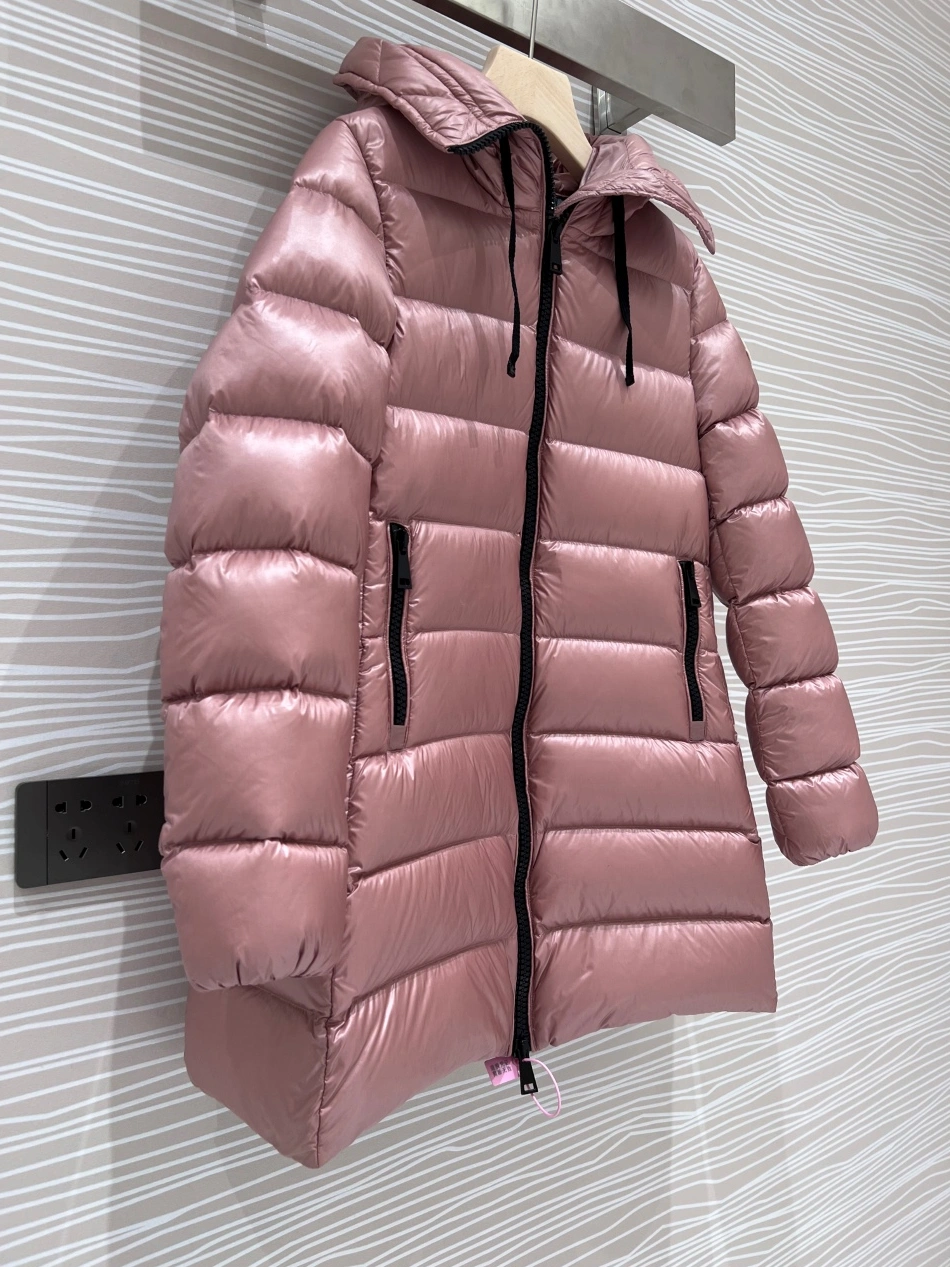 Moncler Down Feather Coat Long Sleeved For Women BestValue 2235