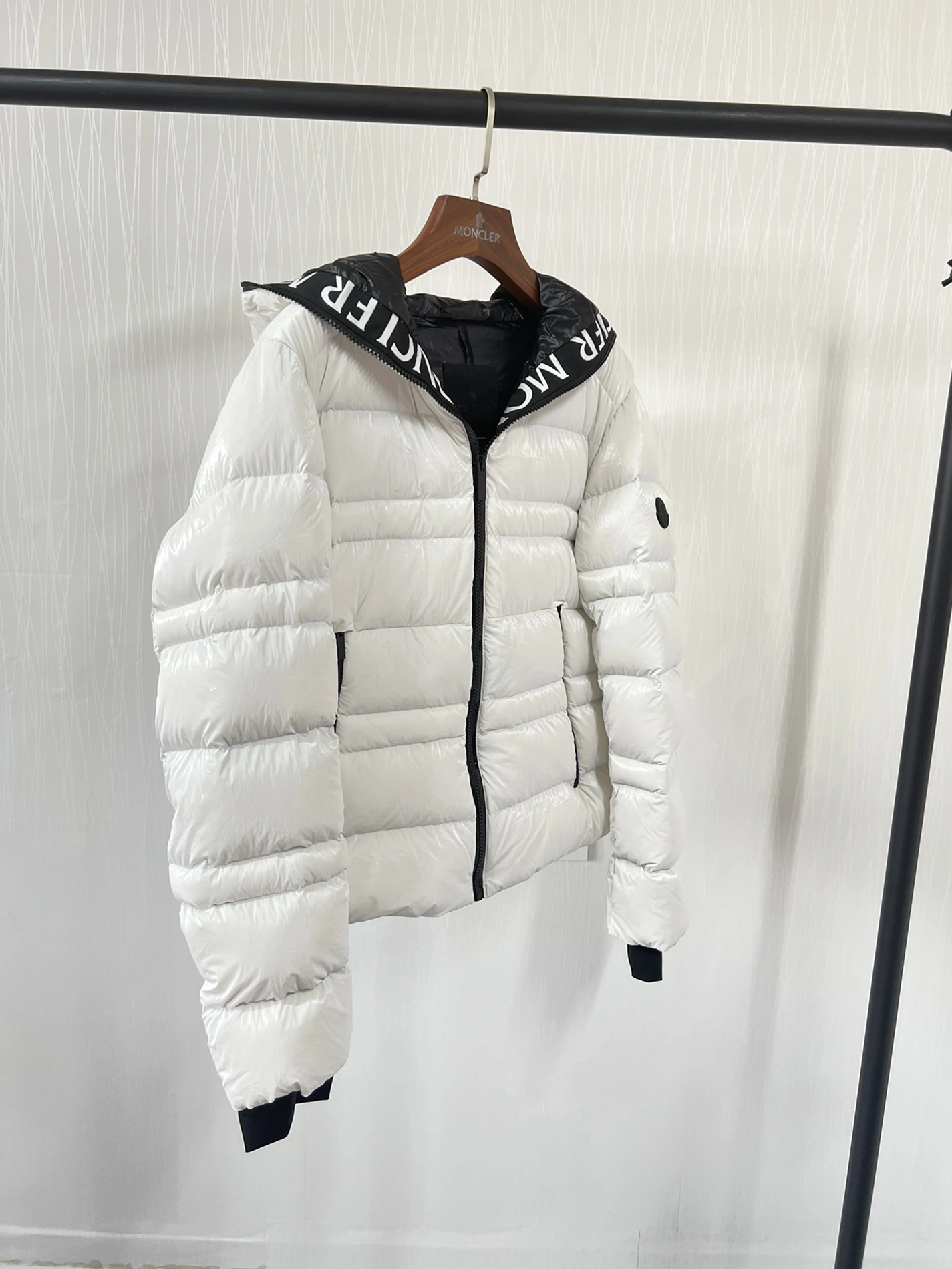 Moncler Down Feather Coat Long Sleeved For Women Durable 9905