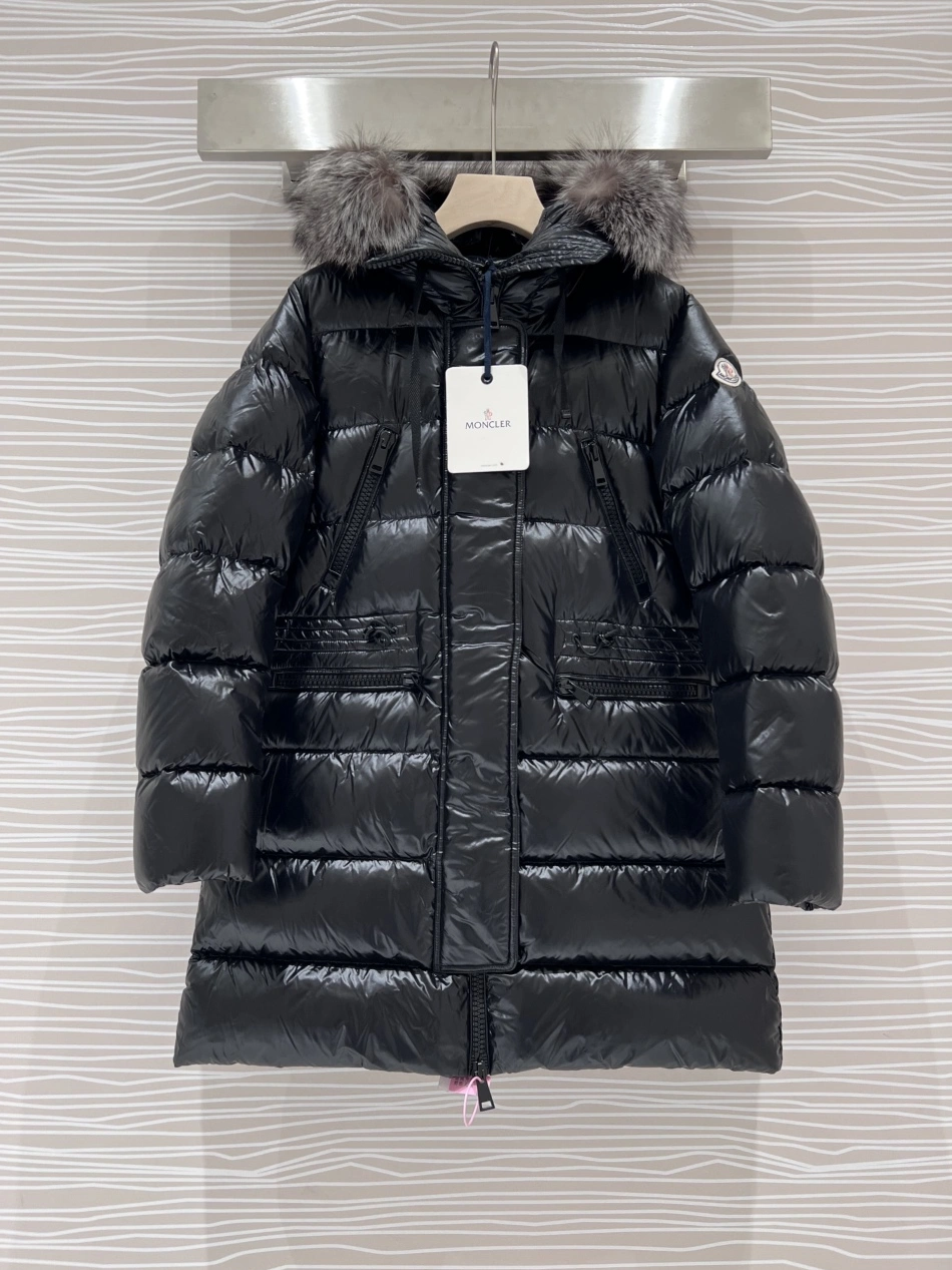 Moncler Down Feather Coat Long Sleeved For Women Elegant 9044