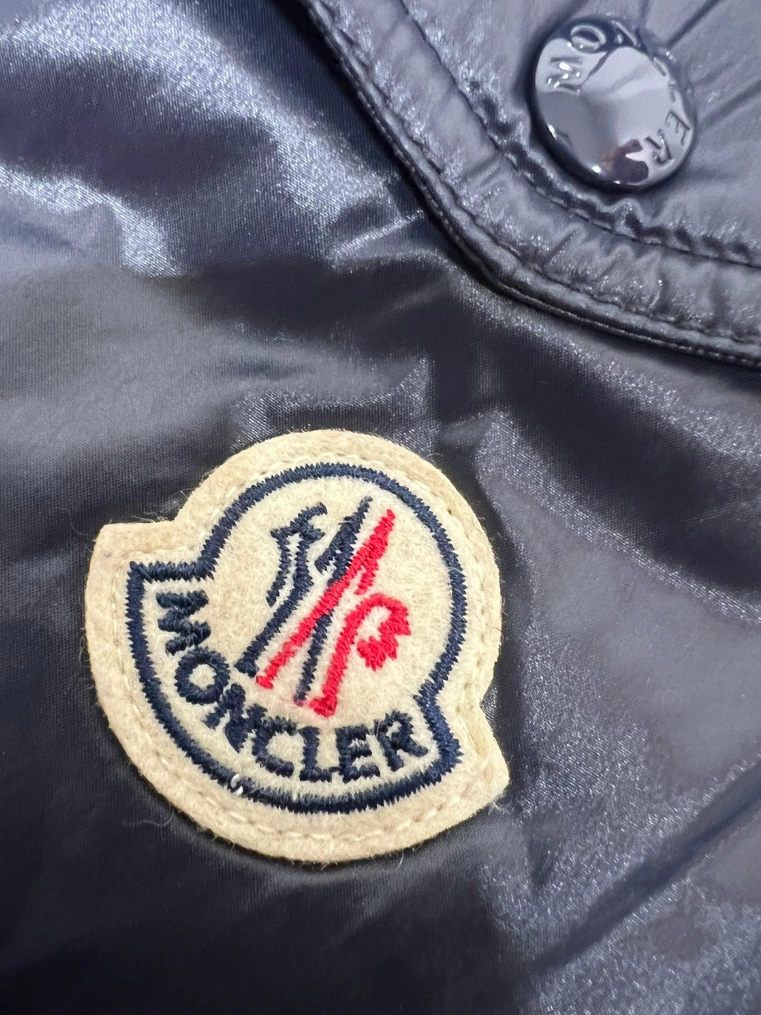 Moncler Down Feather Coat Sleeveless For Men Stylish 3426
