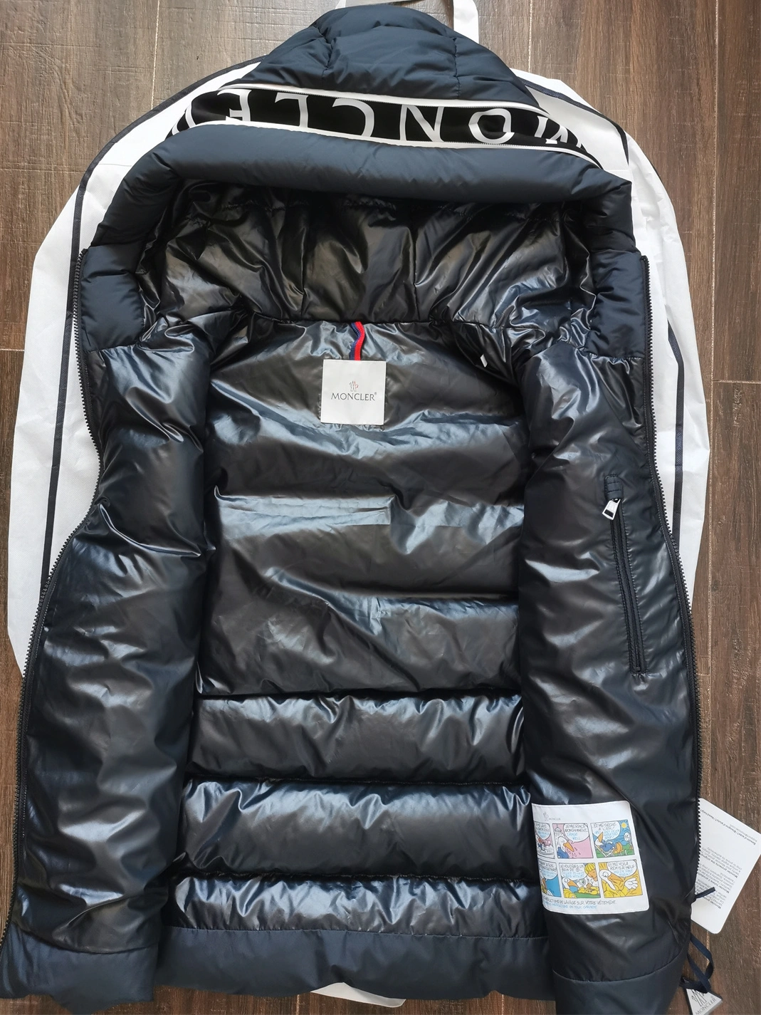 Moncler Down Feather Coat Sleeveless For Unisex Elegant 8300
