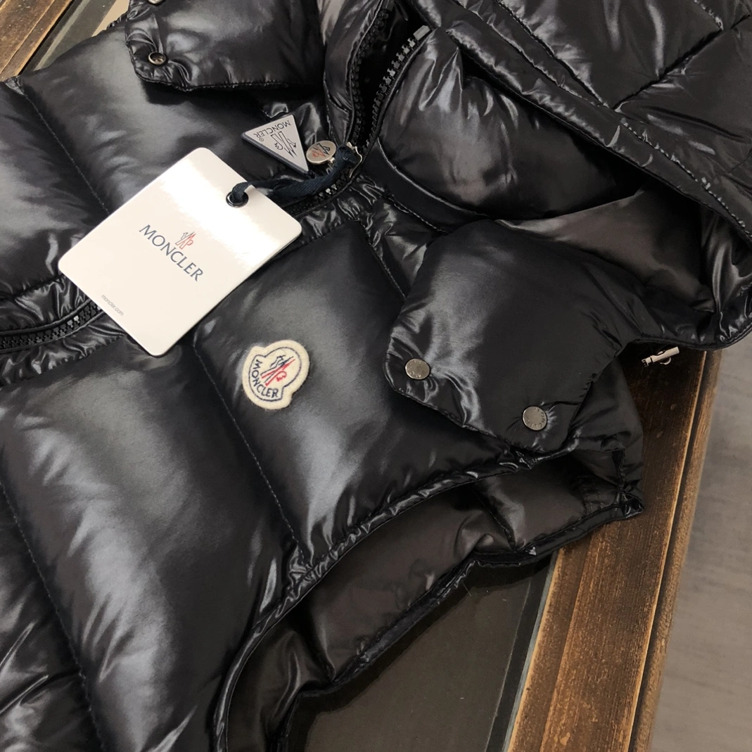 Moncler Down Feather Coat Sleeveless For Unisex Practical 2982