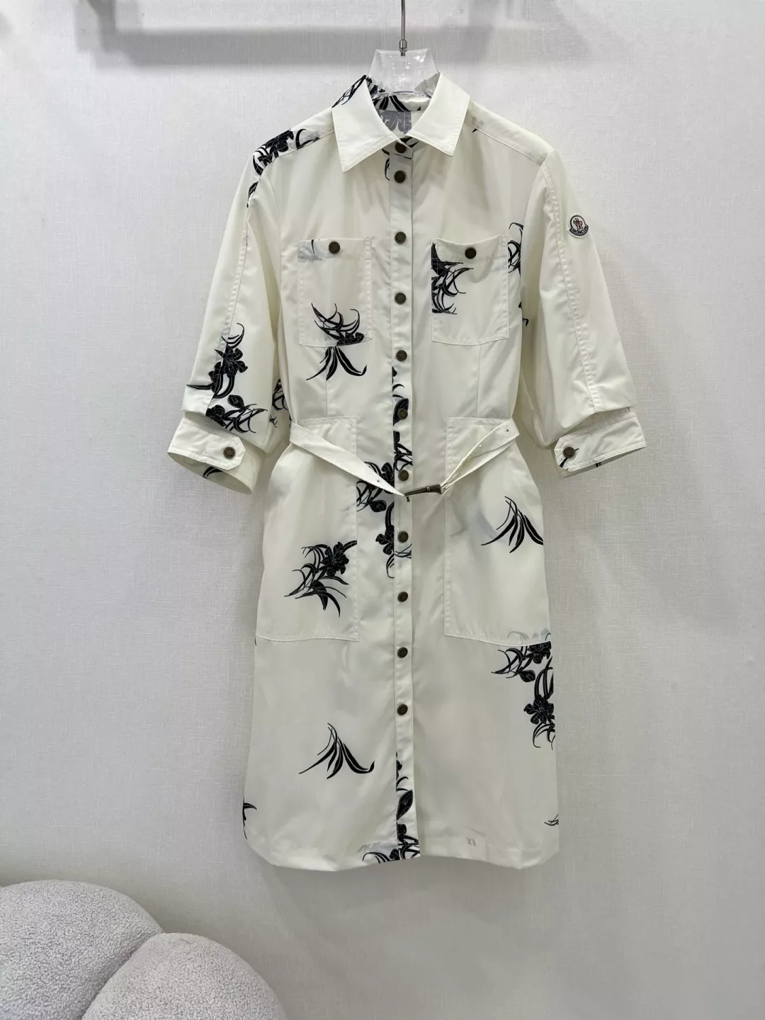 Moncler Dresses Short Sleeved For Women Trendsetting 2917
