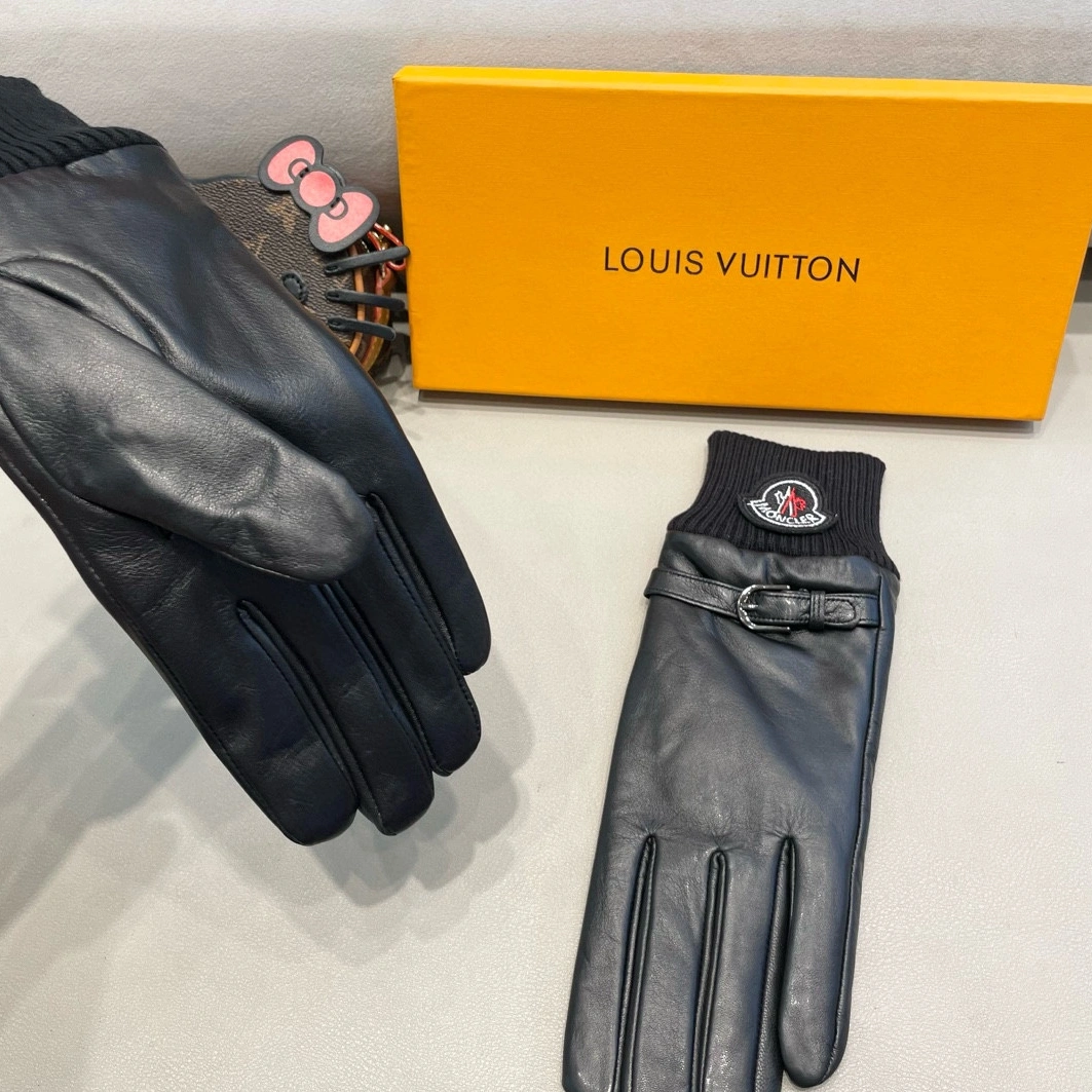 Moncler Gloves For Women Bold 8065