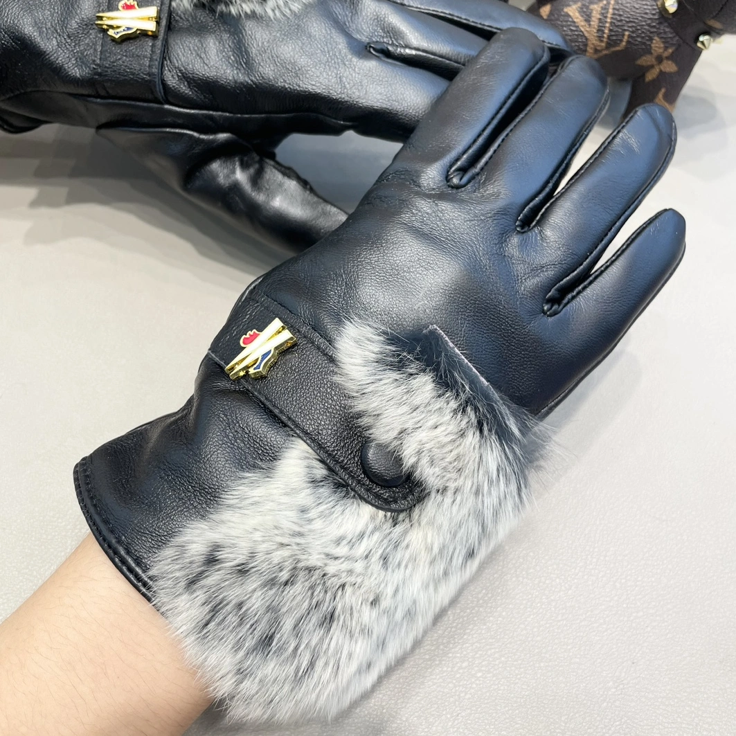 Moncler Gloves For Women NewStyle 3767