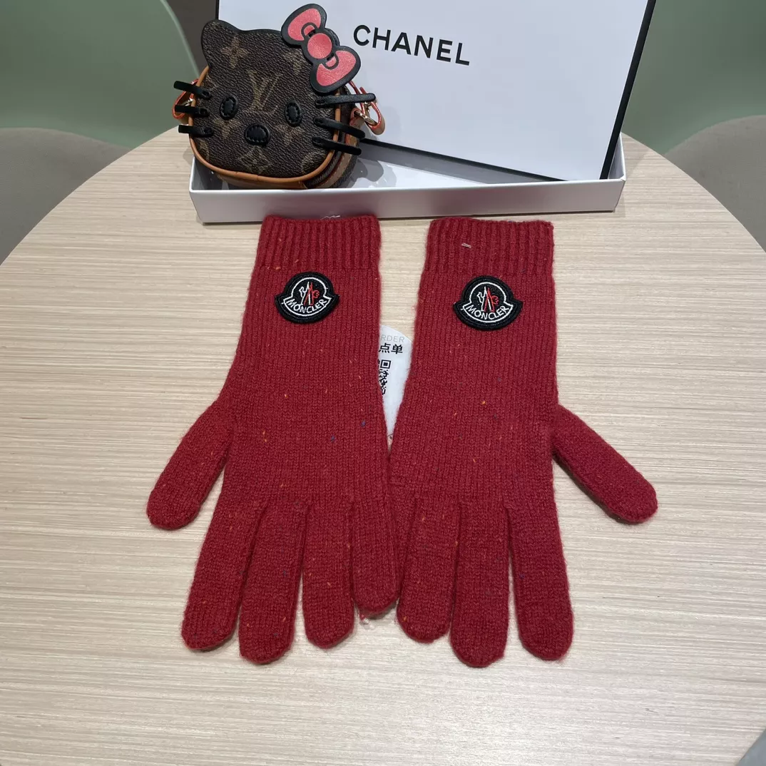 Moncler Gloves Popular 8177
