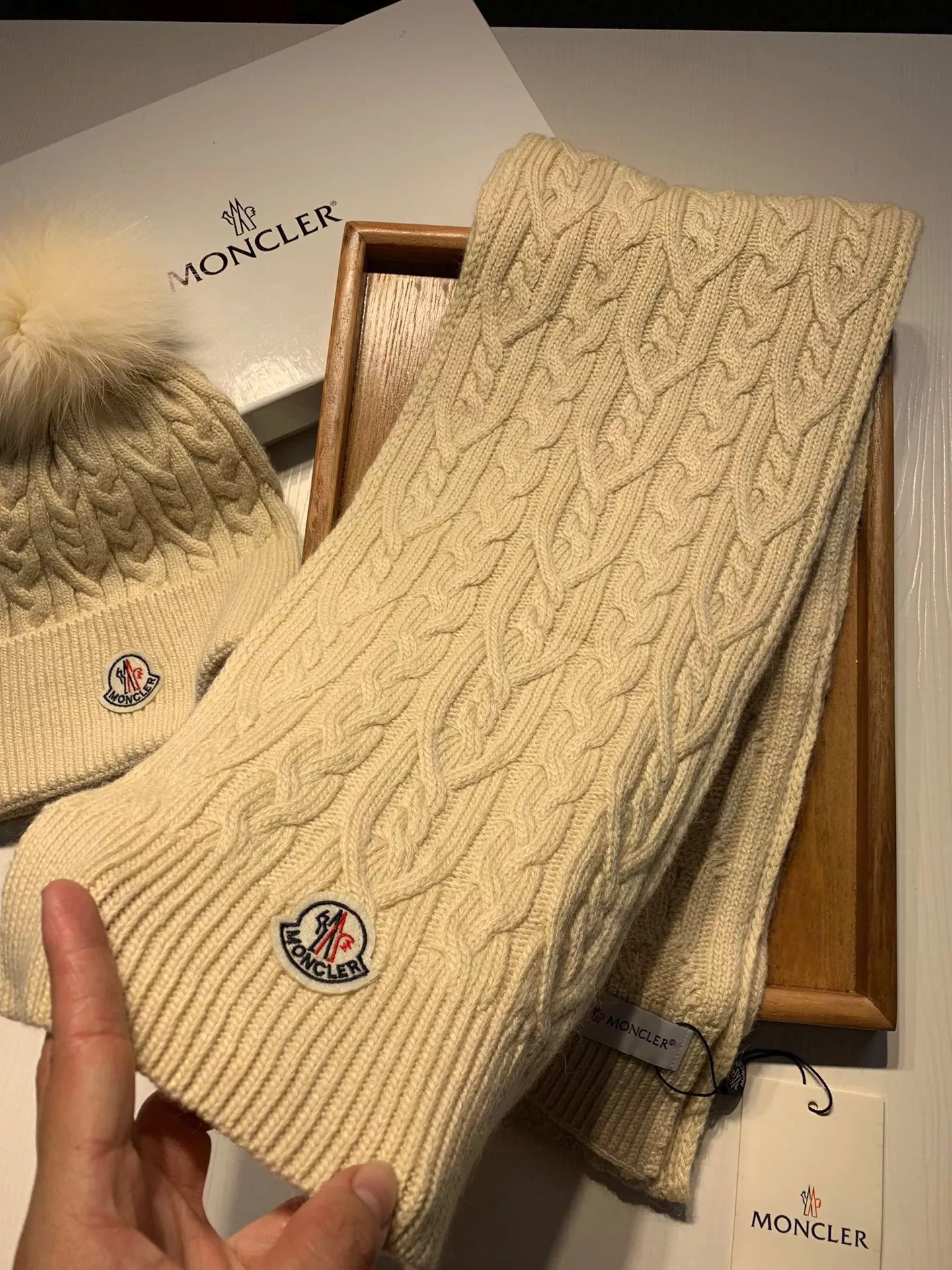 Moncler Hat and Scarf Set Bright 4771